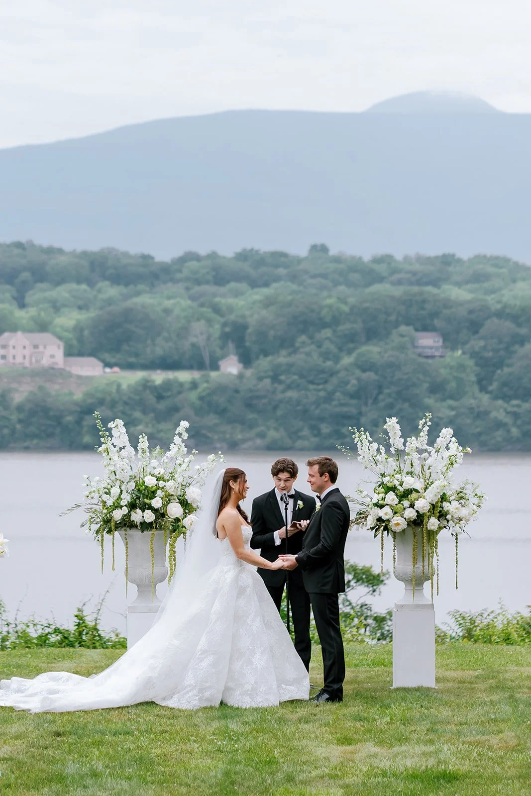 Germantown-NY-Private-Estate-Events-Documentary-Wedding-Photographer-051.JPG