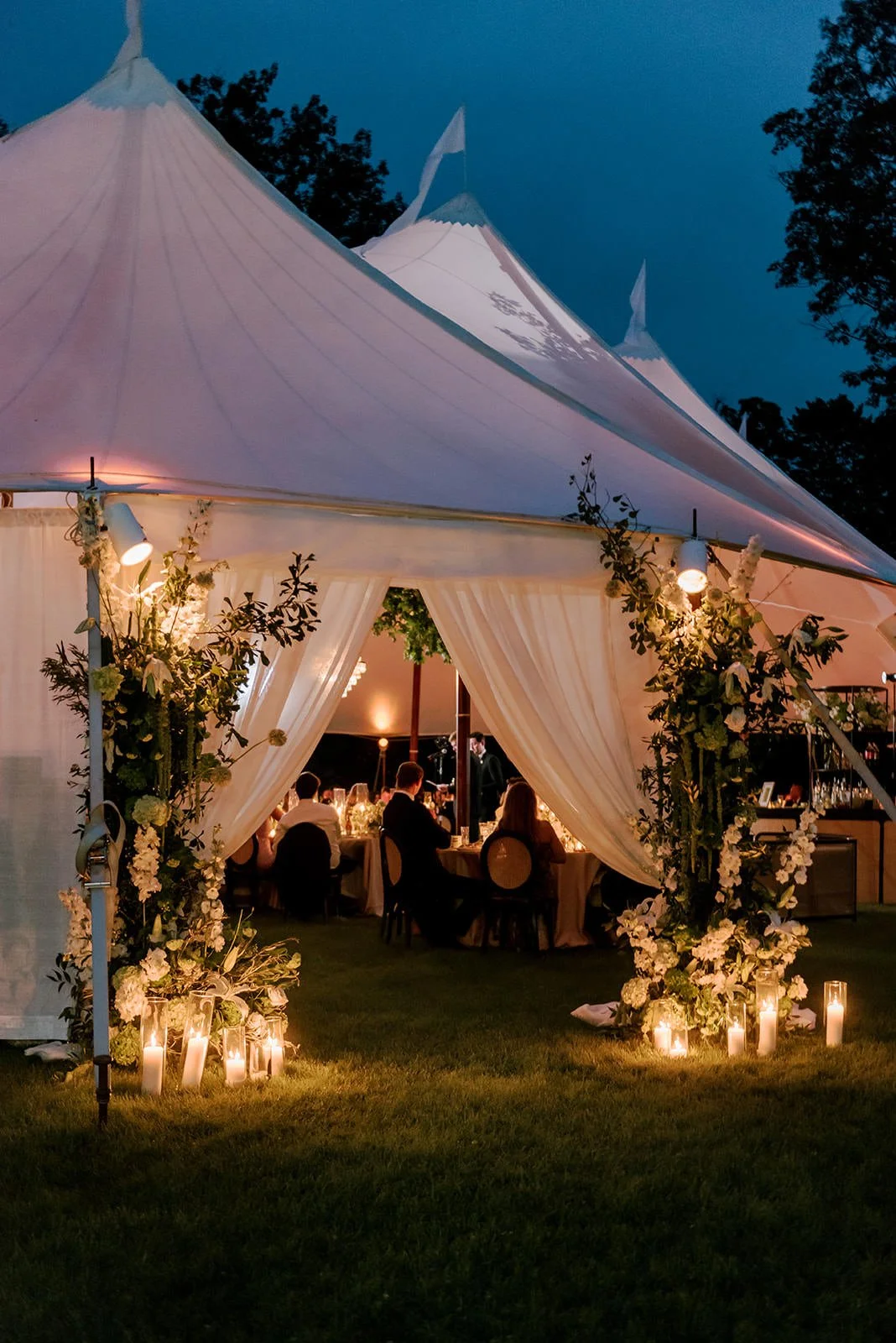Germantown-NY-Private-Estate-Events-Documentary-Wedding-Photographer-105.JPG