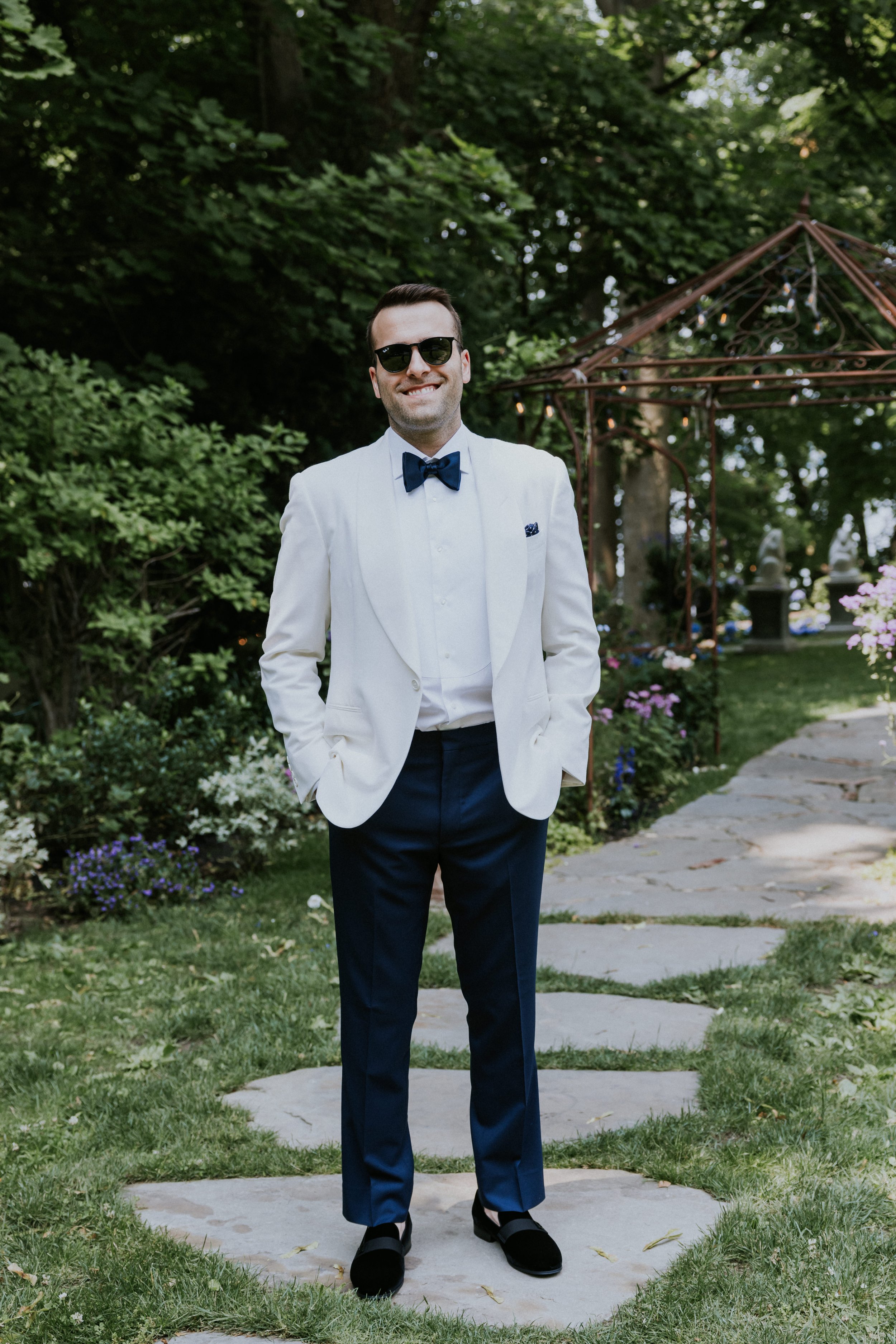 Oyster-Bay-Cove-Backyard-North-Shore-Long-Island-Wedding-Photos-Elvira-Kalviste-Photography-005.JPG