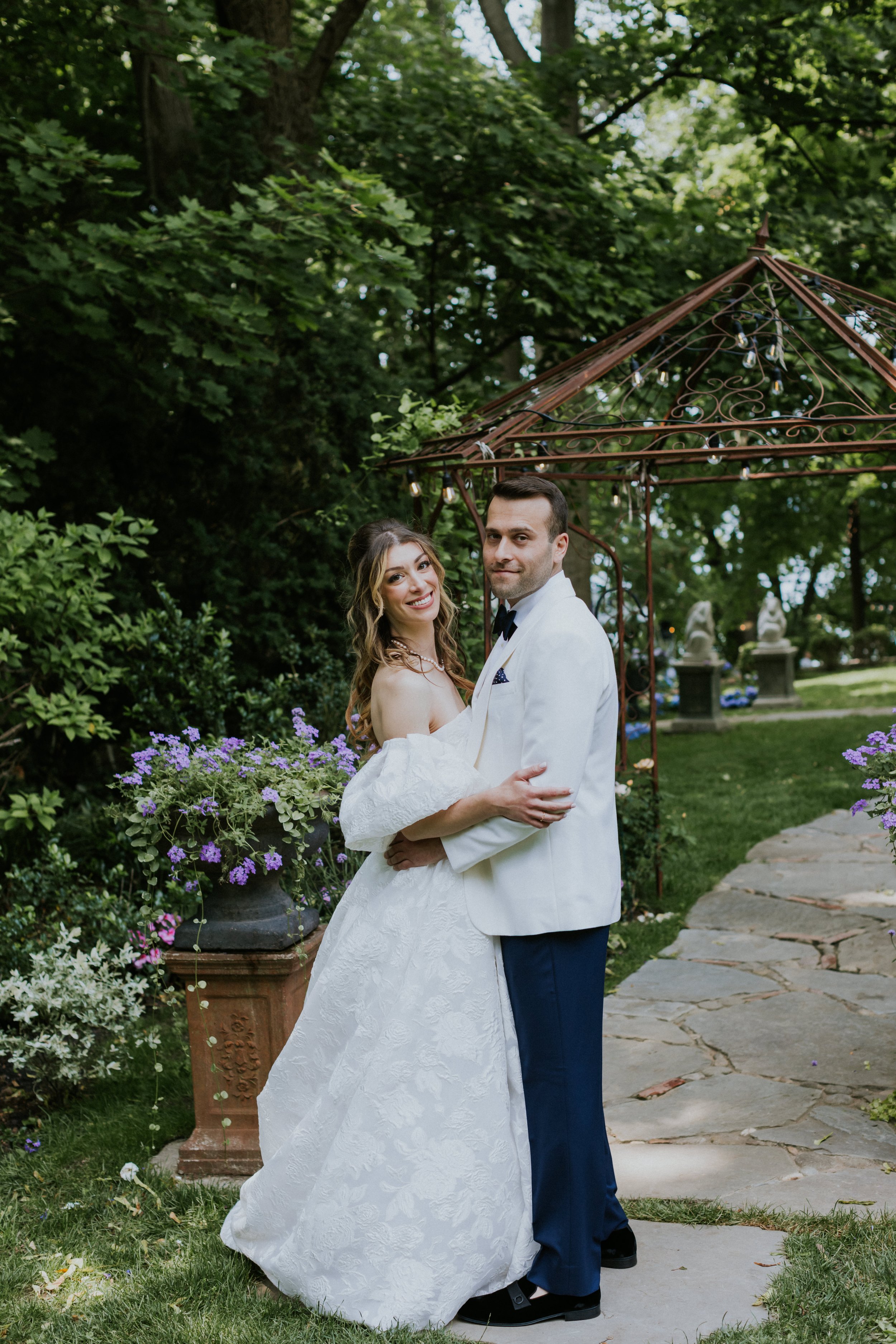 Oyster-Bay-Cove-Backyard-North-Shore-Long-Island-Wedding-Photos-Elvira-Kalviste-Photography-019.JPG