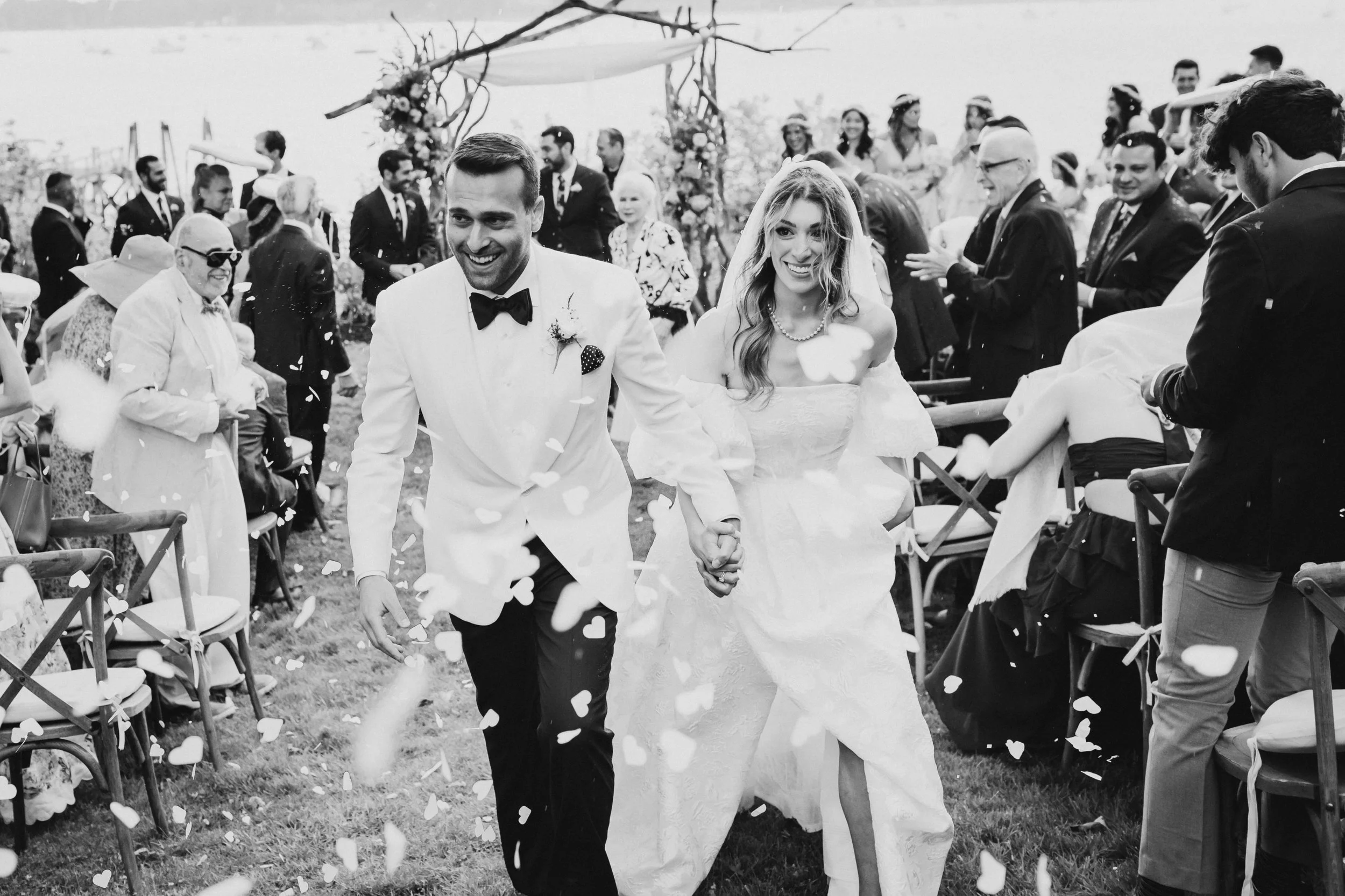 Oyster-Bay-Cove-Backyard-North-Shore-Long-Island-Wedding-Photos-Elvira-Kalviste-Photography-050.JPG