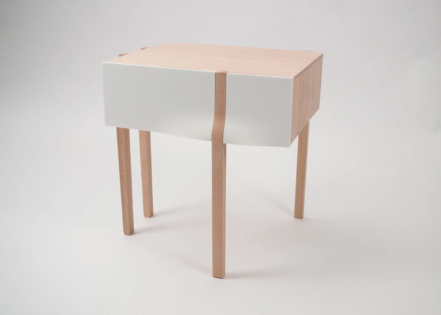 SideTable_002.jpg