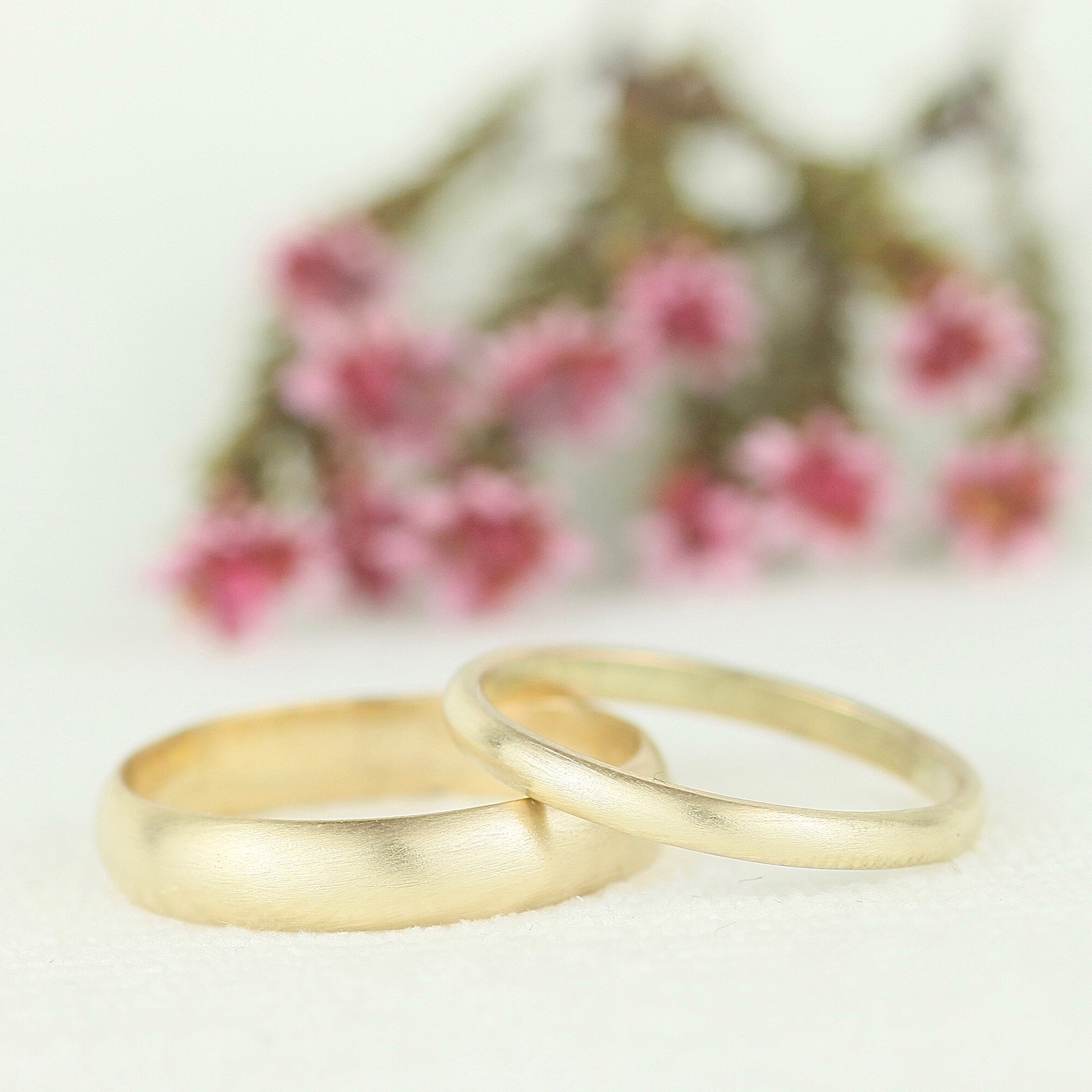 Recycled 9ct Gold D Shape 4mm Mens Wedding Ring — Marcia Vidal