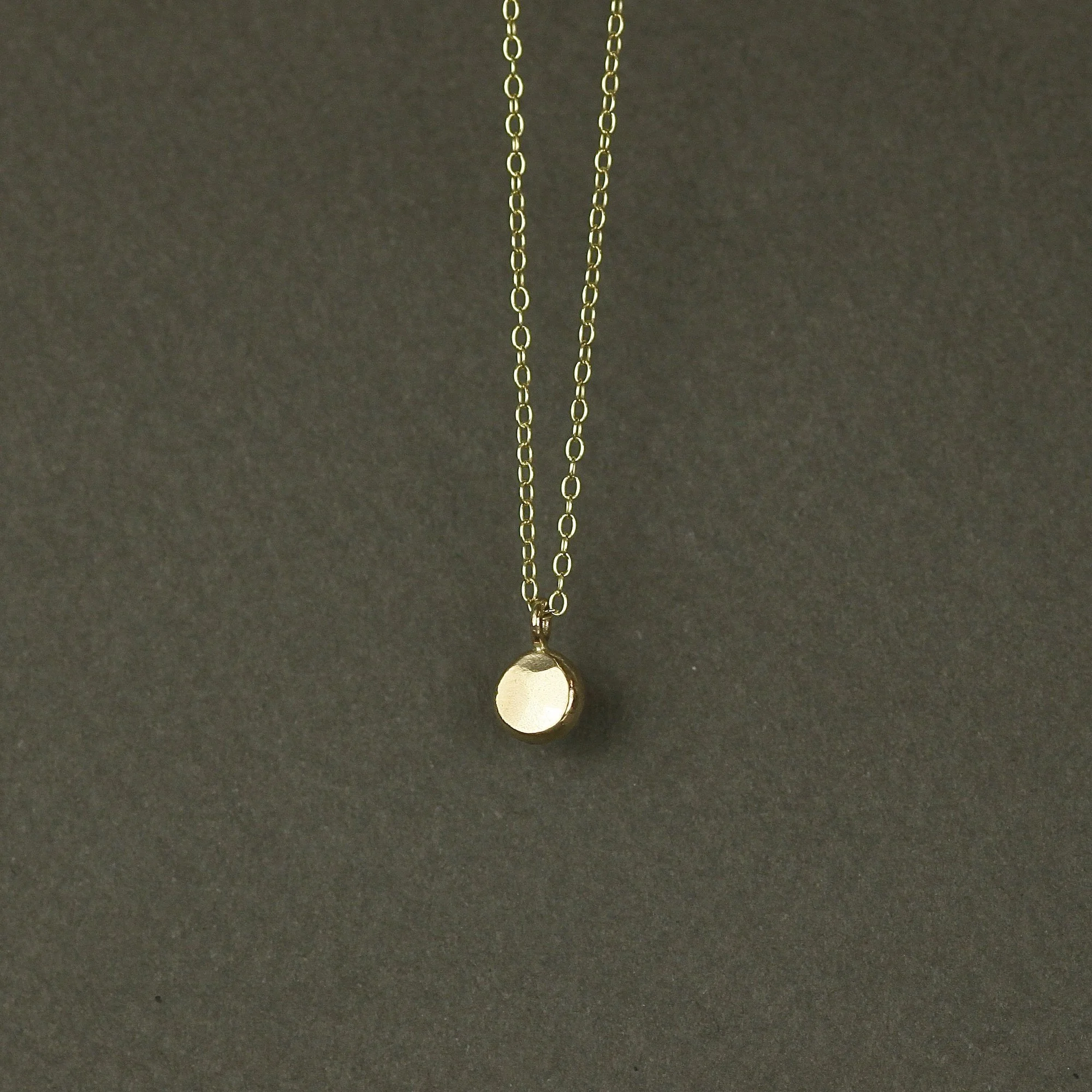 9ct Gold Little Pebble Necklace 