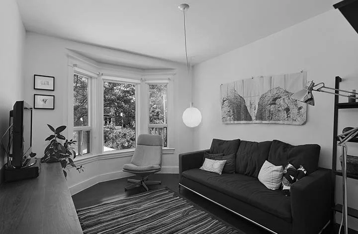 014-Living-Room-Views.jpg