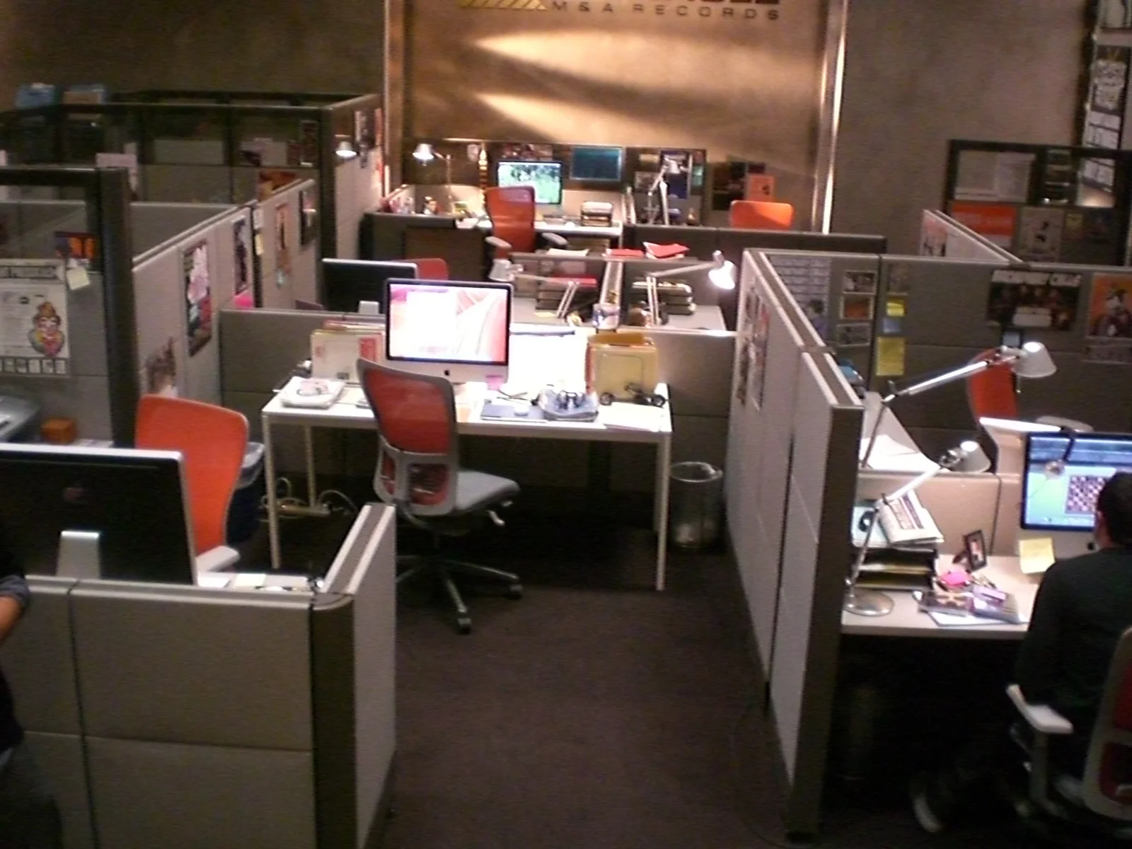 Pinnacle Records - Cubicles