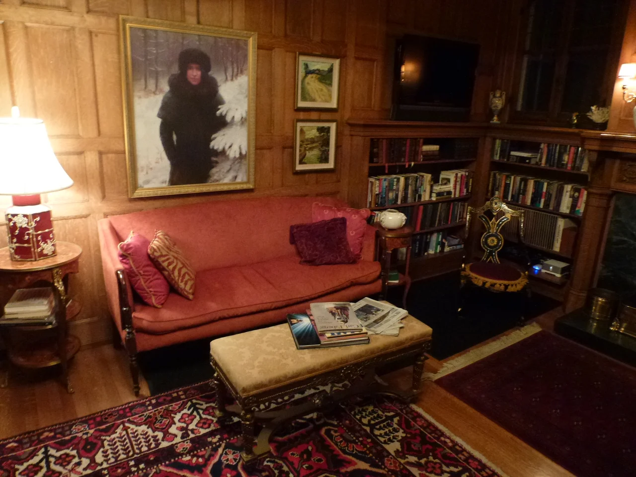 INT. HAPSTALL MANSION - CATHERINE'S STUDIO