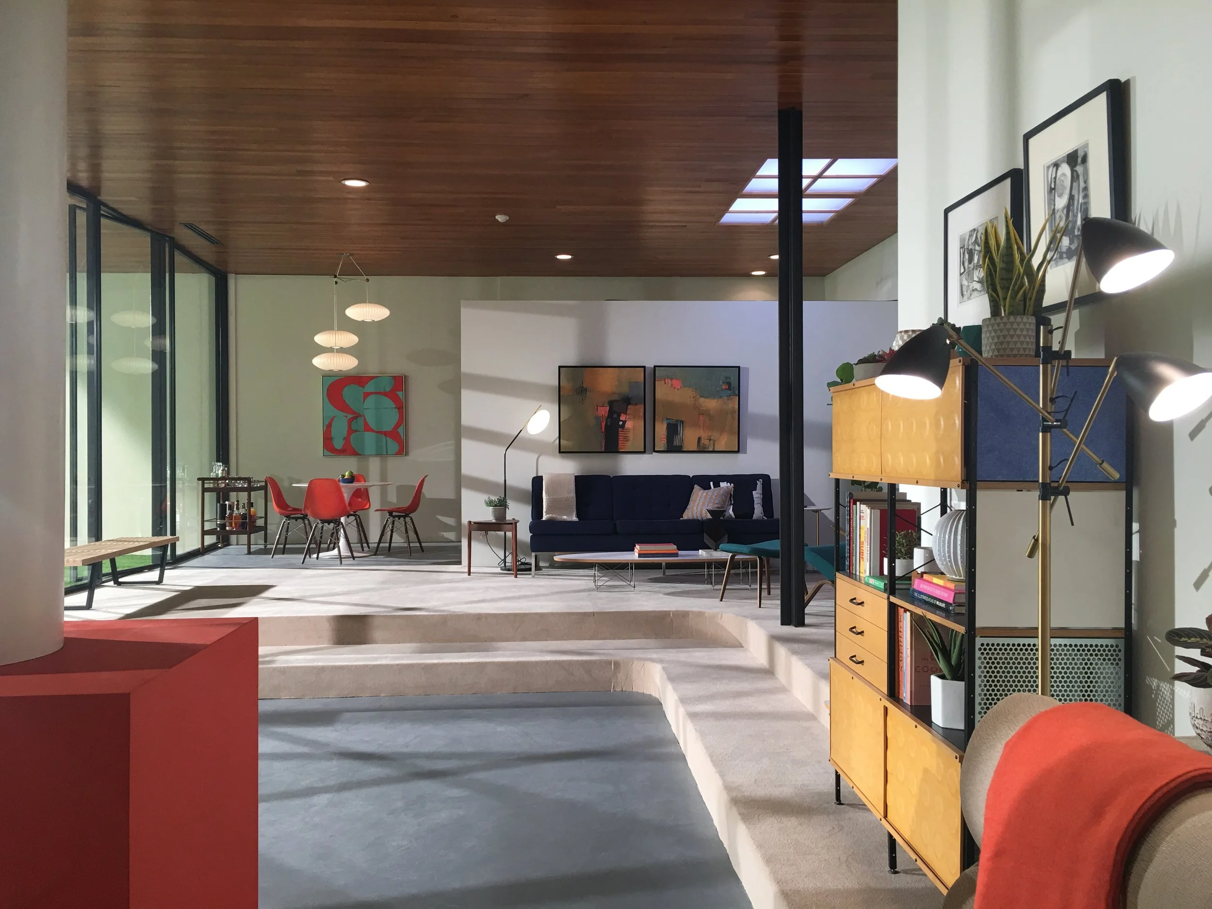  NOLAN’S GUEST HOUSE  KEY SET - BUILT ON STAGE (4 HEIGHTS PLATFORMS)  EXACT REPLICA OF EAMES’ CASE STUDY HOUSE #9  BUILD TO 80% OF ACTUAL HOUSE 