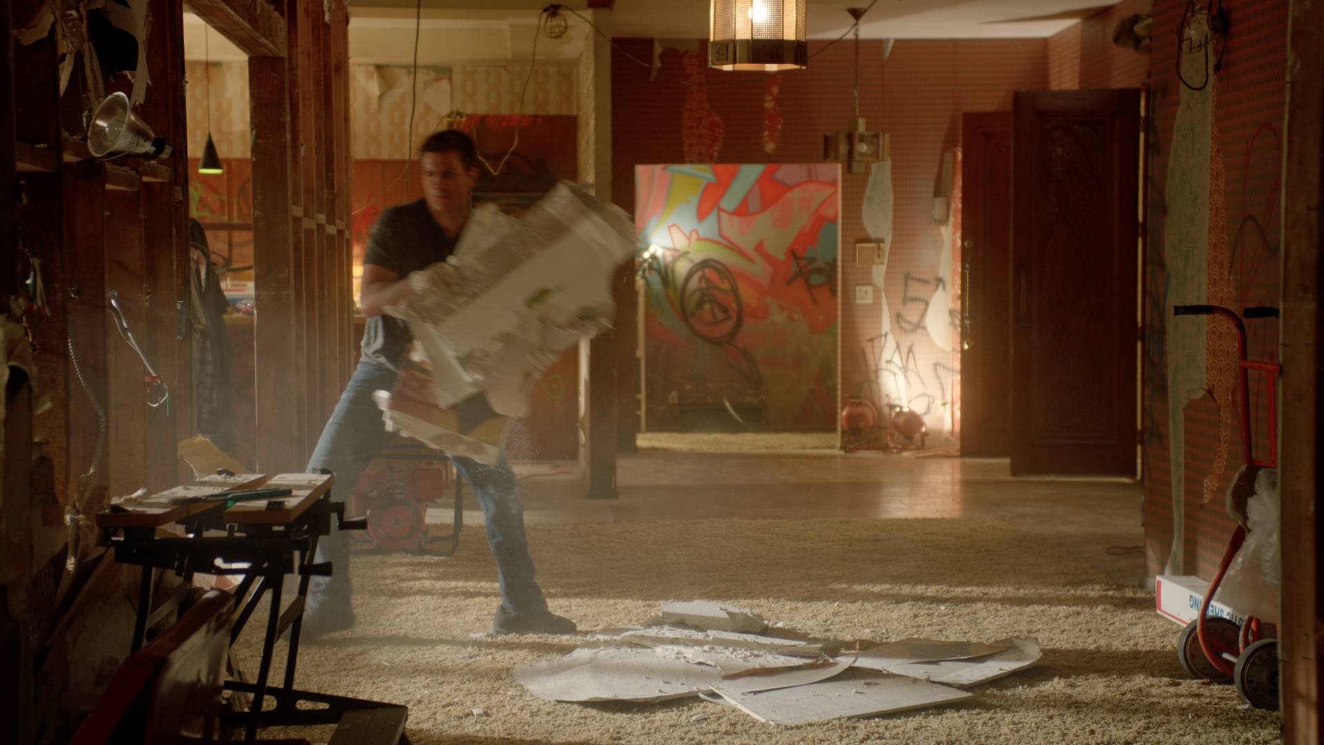 TRS2 202_Clip 01.png