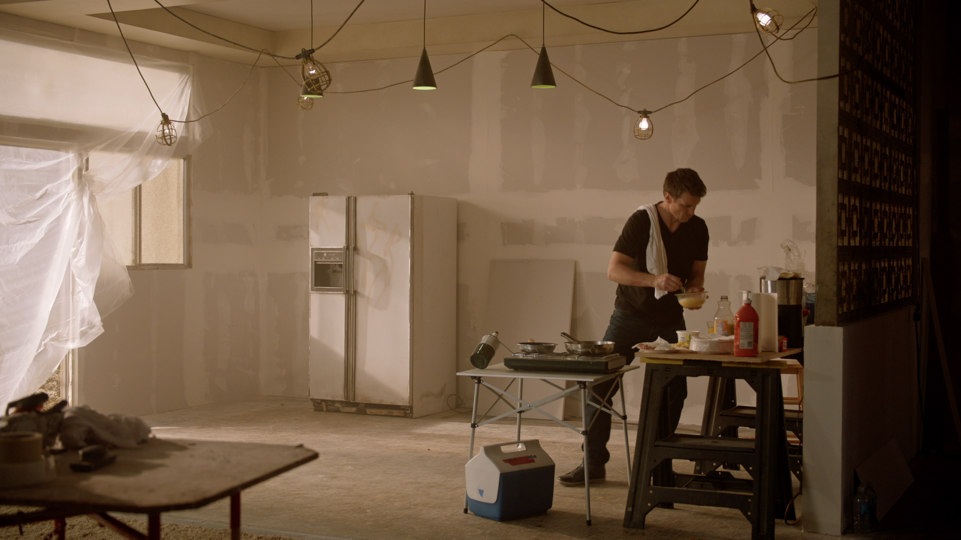 TRS2 207_Clip 02 Textless.png