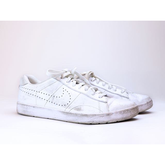 SUMMER STYLE - NIKE TENNIS CLASSIC ULTRA
I know what these are. Clearly &ndash; Nike&rsquo;s response to Rod Lavers. But damn if they don&rsquo;t look pretty sweet. I got these at a Nike Outlet for $30, they were going to be for all my non-existent b