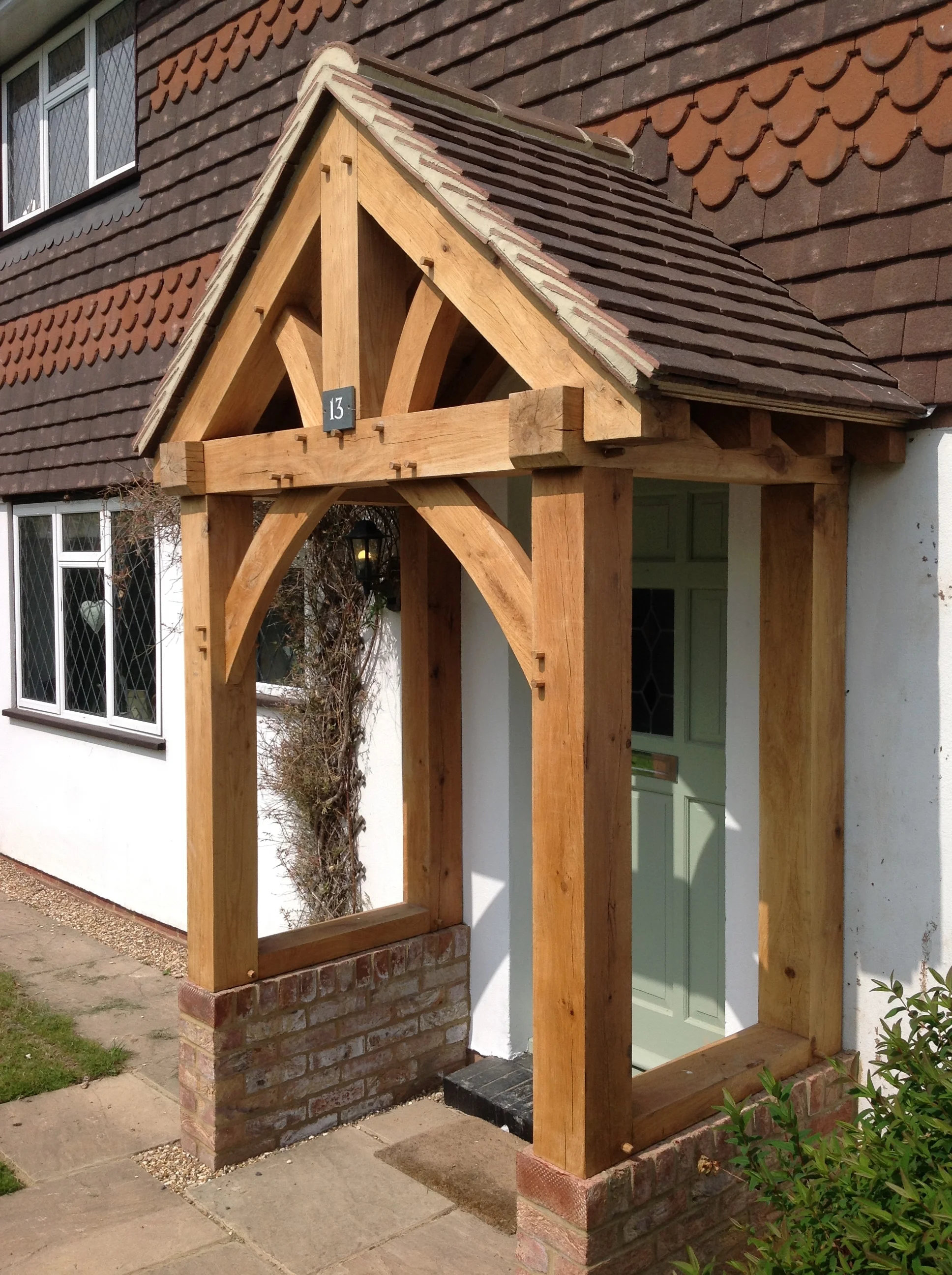 timber-frame-porch-kits-tyres2c