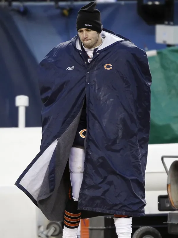 NFL-sideline-Cape-Coat-1 (1).webp