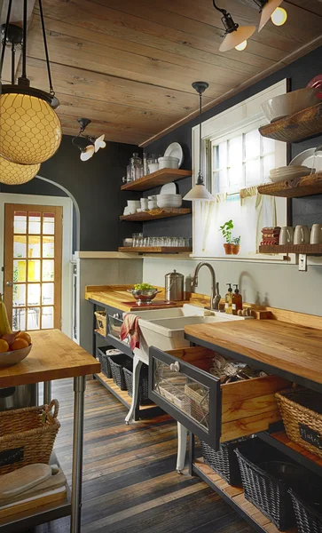 12-2478_Kami_Gray_Kitchen_1014_HDR_crop__large.jpg