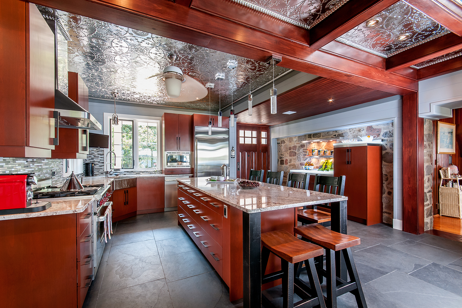 Kitchen 1.jpg