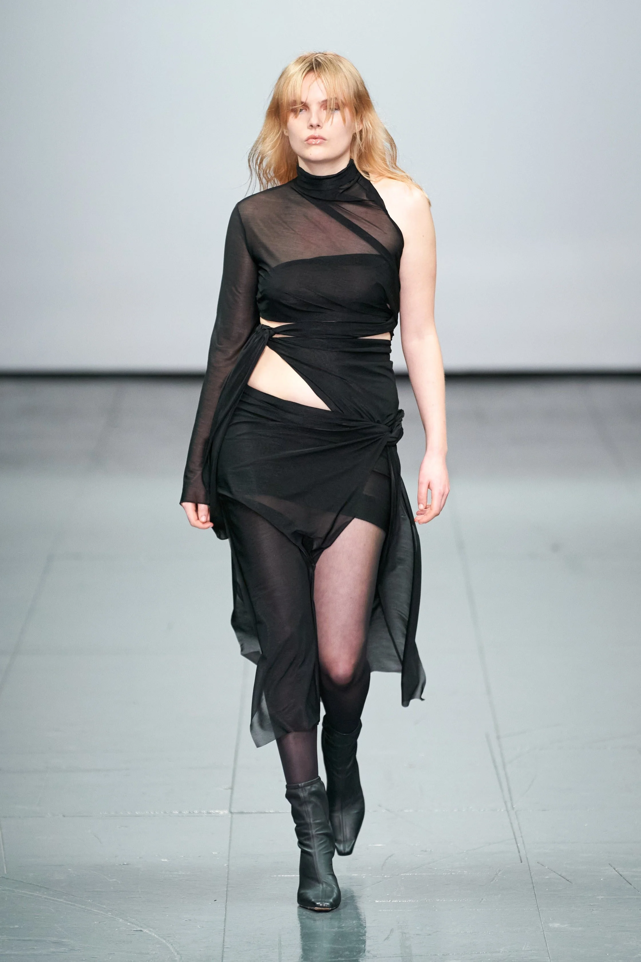 00011-Supriya-Lele-Fall-22-RTW-London-credit-Alessandro-Lucioni-Gorunway.jpeg
