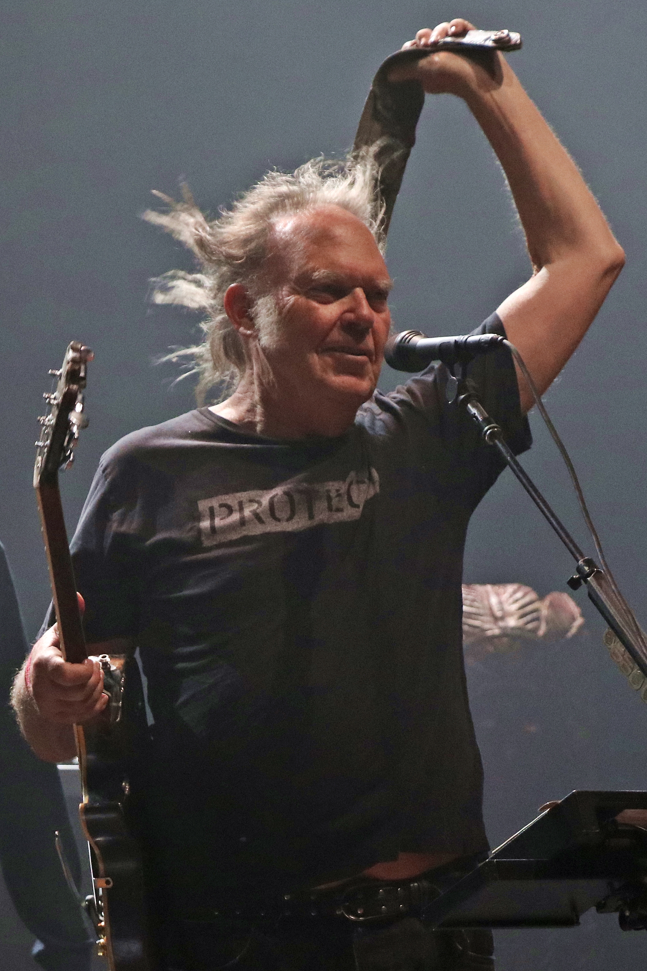 Neil Young and Crazy Horse - 2018