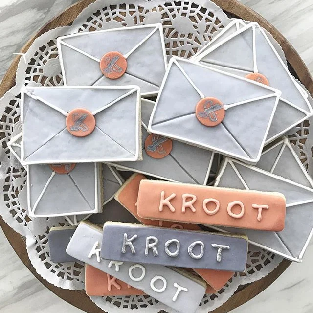 You know how some cookies are so gorgeous, but then you bite into them, and it&rsquo;s a hard mouthful of sugar? Well, these cookies were not only the most adorable cookies ever, but they tasted fantastic too! Thanks again to @mydulcecakes for creati