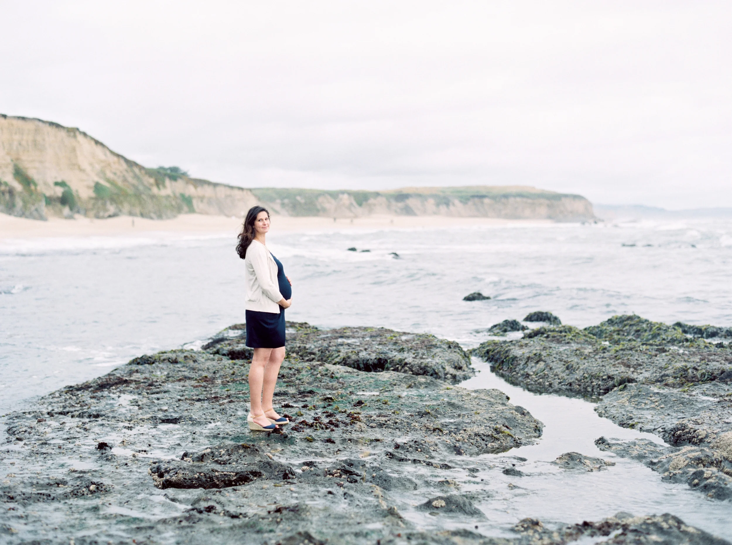 half-moon-bay-california-maternity-photography-8.jpg