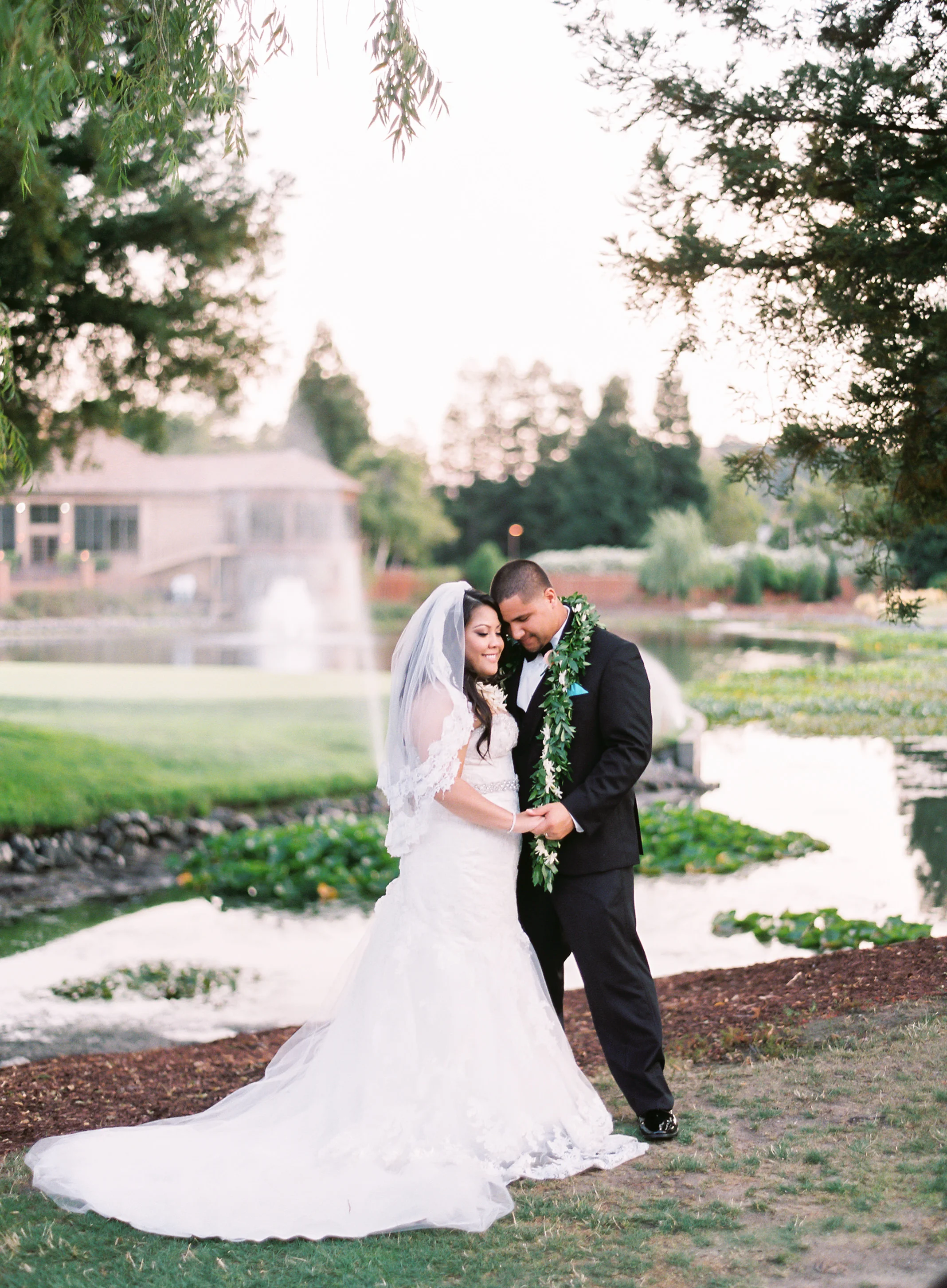 hawaiian-inspired-wedding-at-blackhawk-country-club-013.jpg