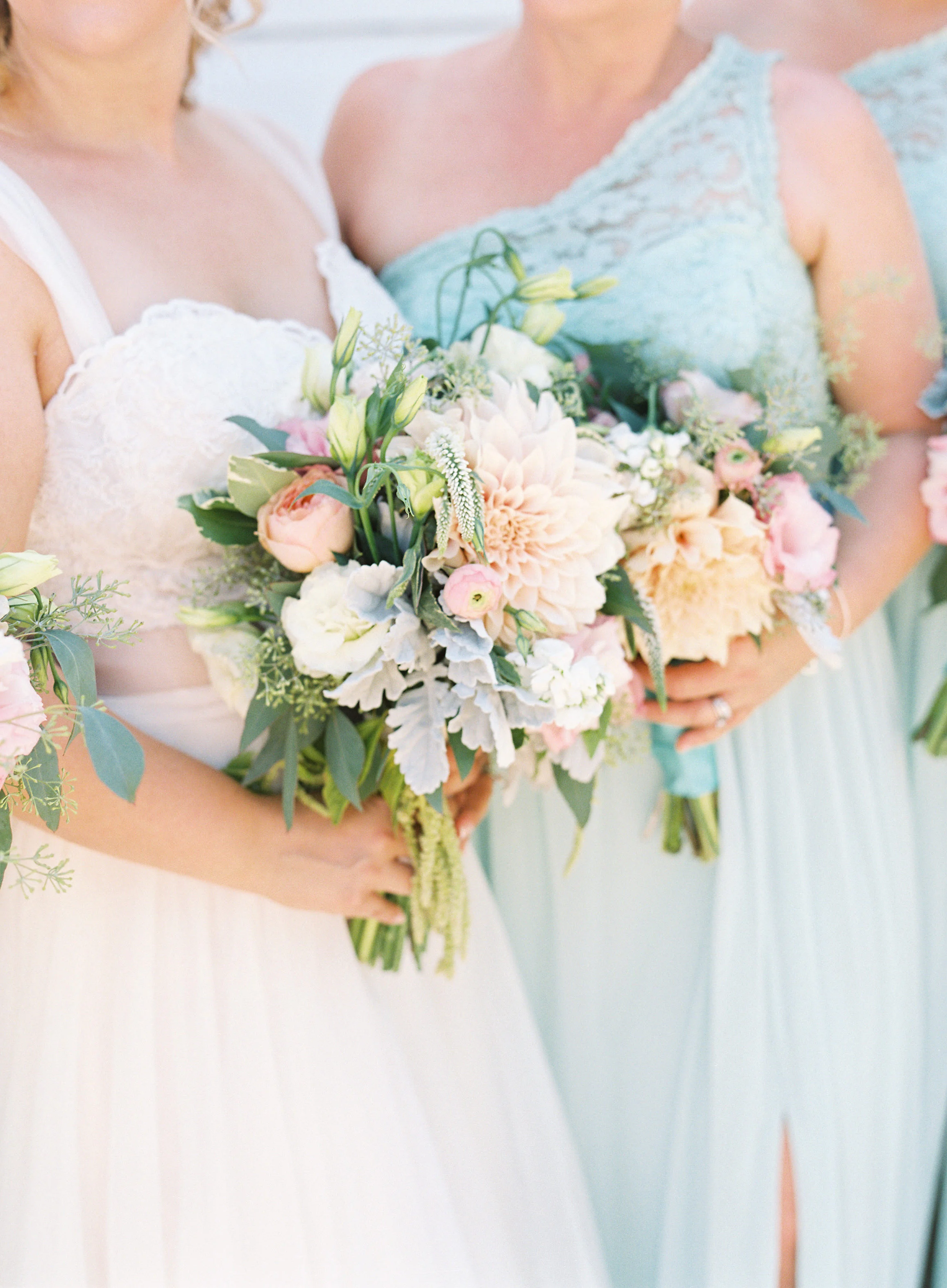 southern-inspired-wedding-at-ravenswood-historic-site-005.jpg