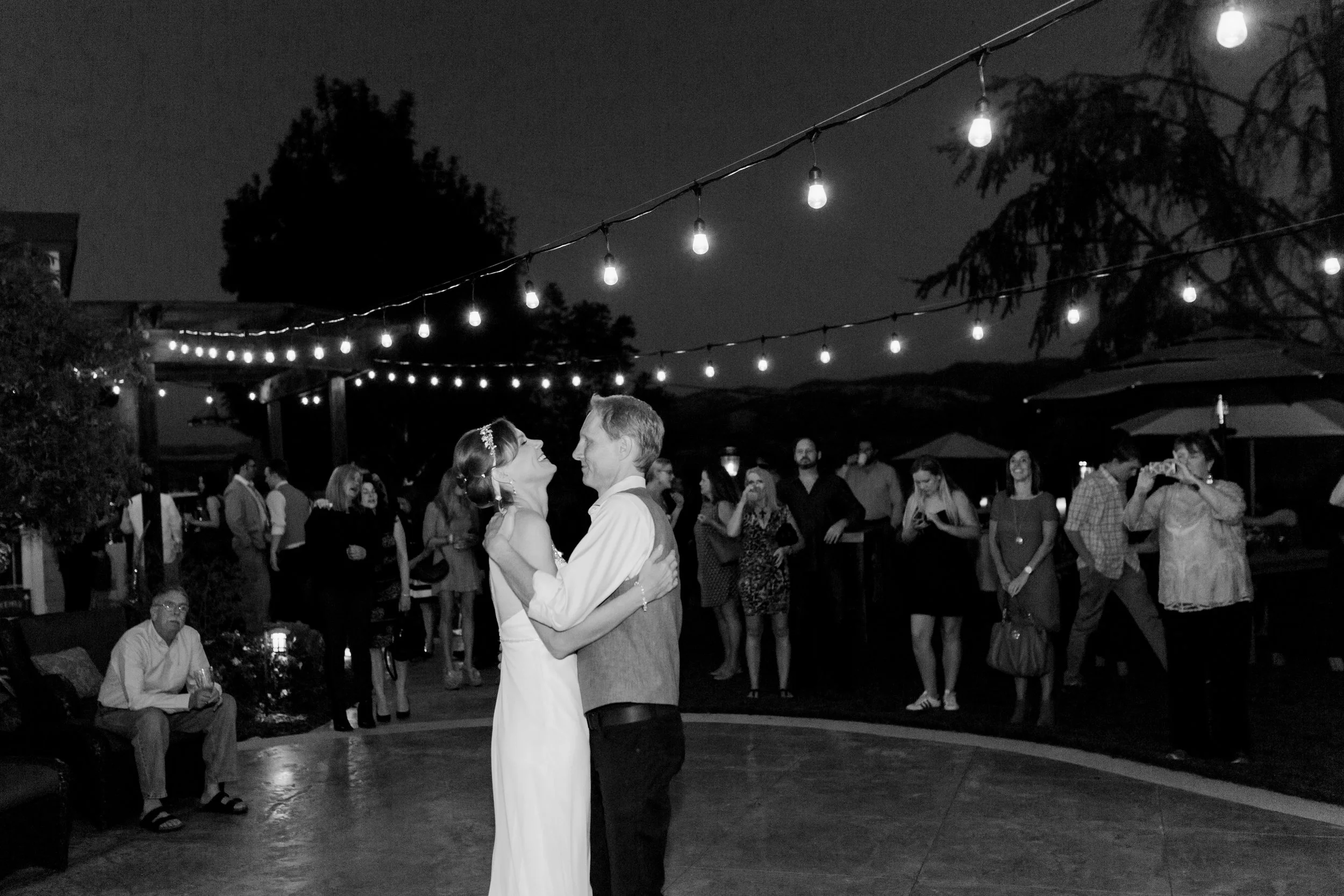 intimate-backyard-wedding-sonoma-california-36.jpg