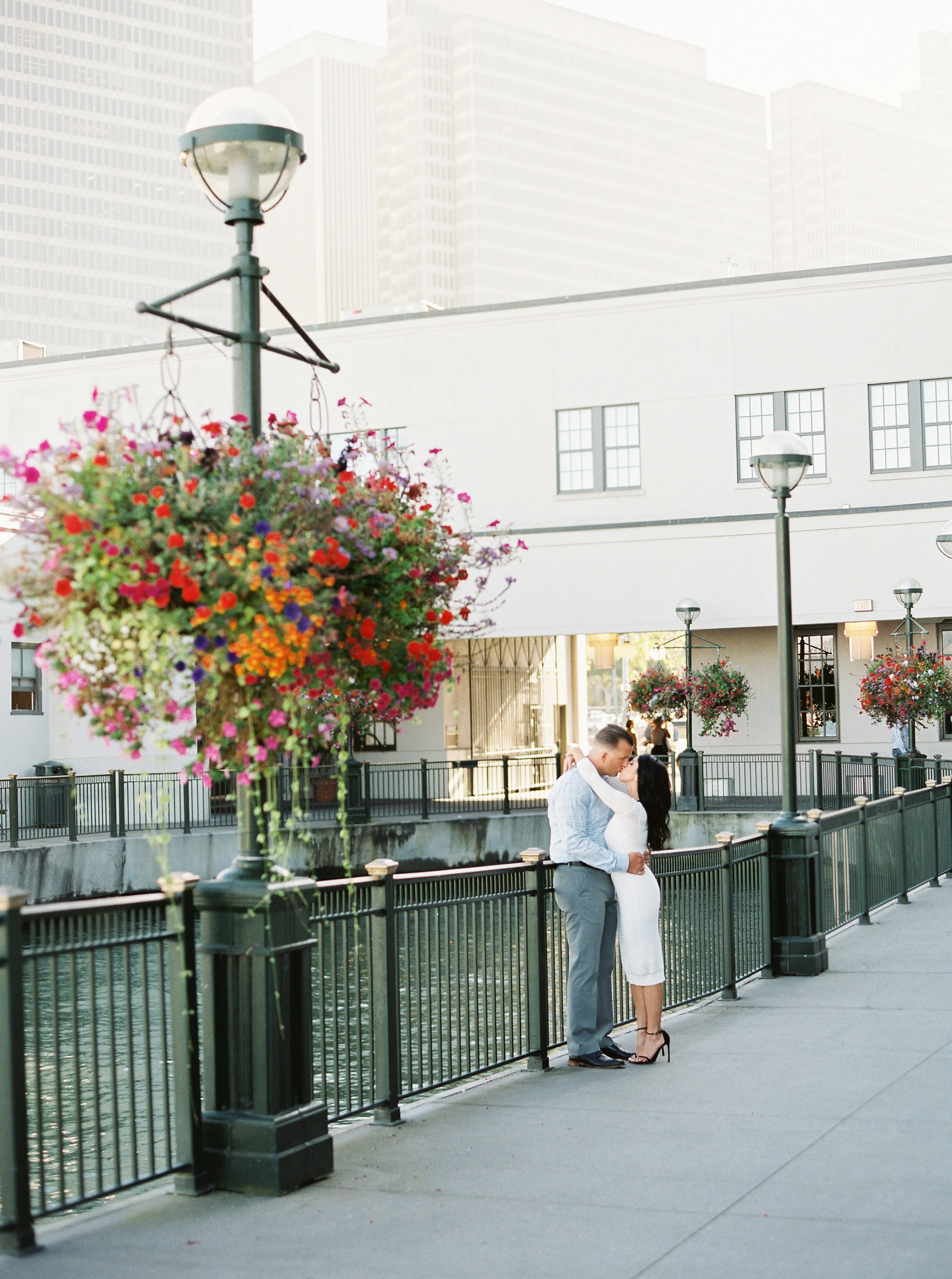 Suto-baths-engagement-photography-112.jpg