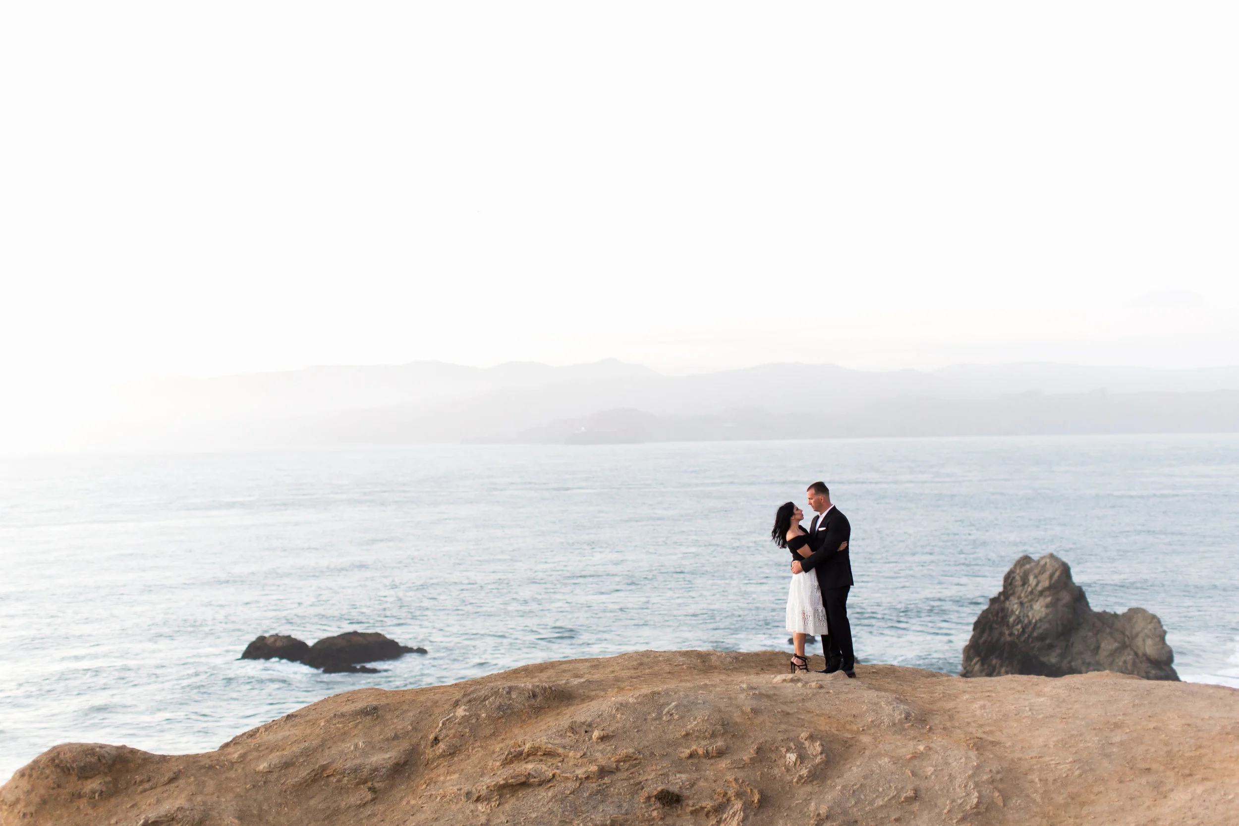 Suto-baths-engagement-photography-14.jpg