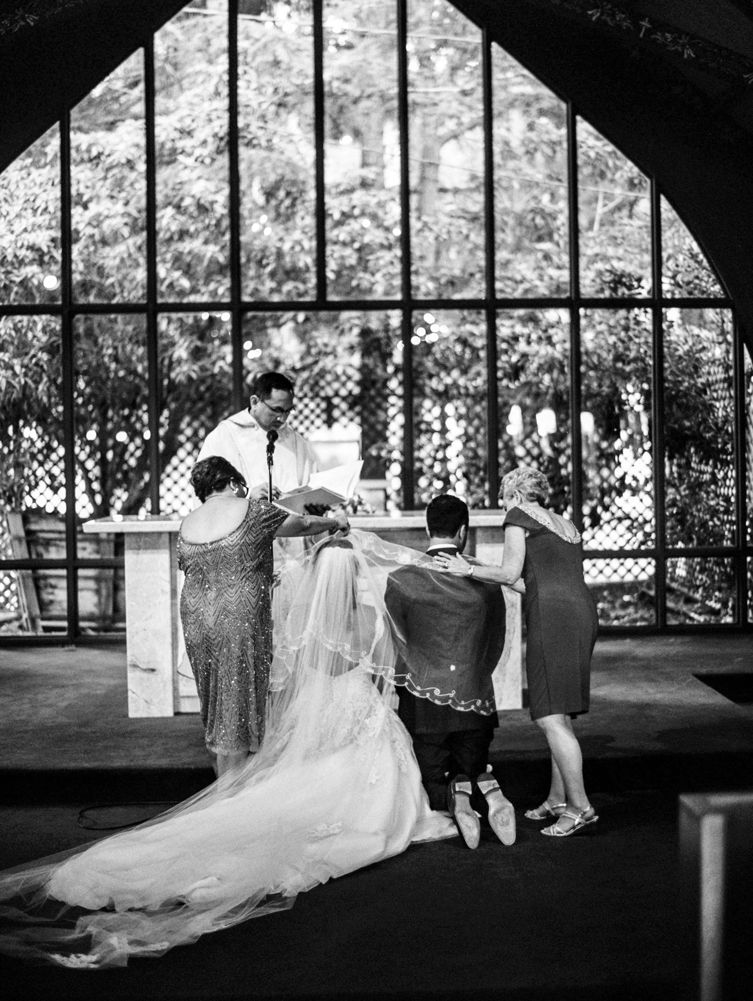 presidio-wedding-at-chapel-of-our-lady.jpg