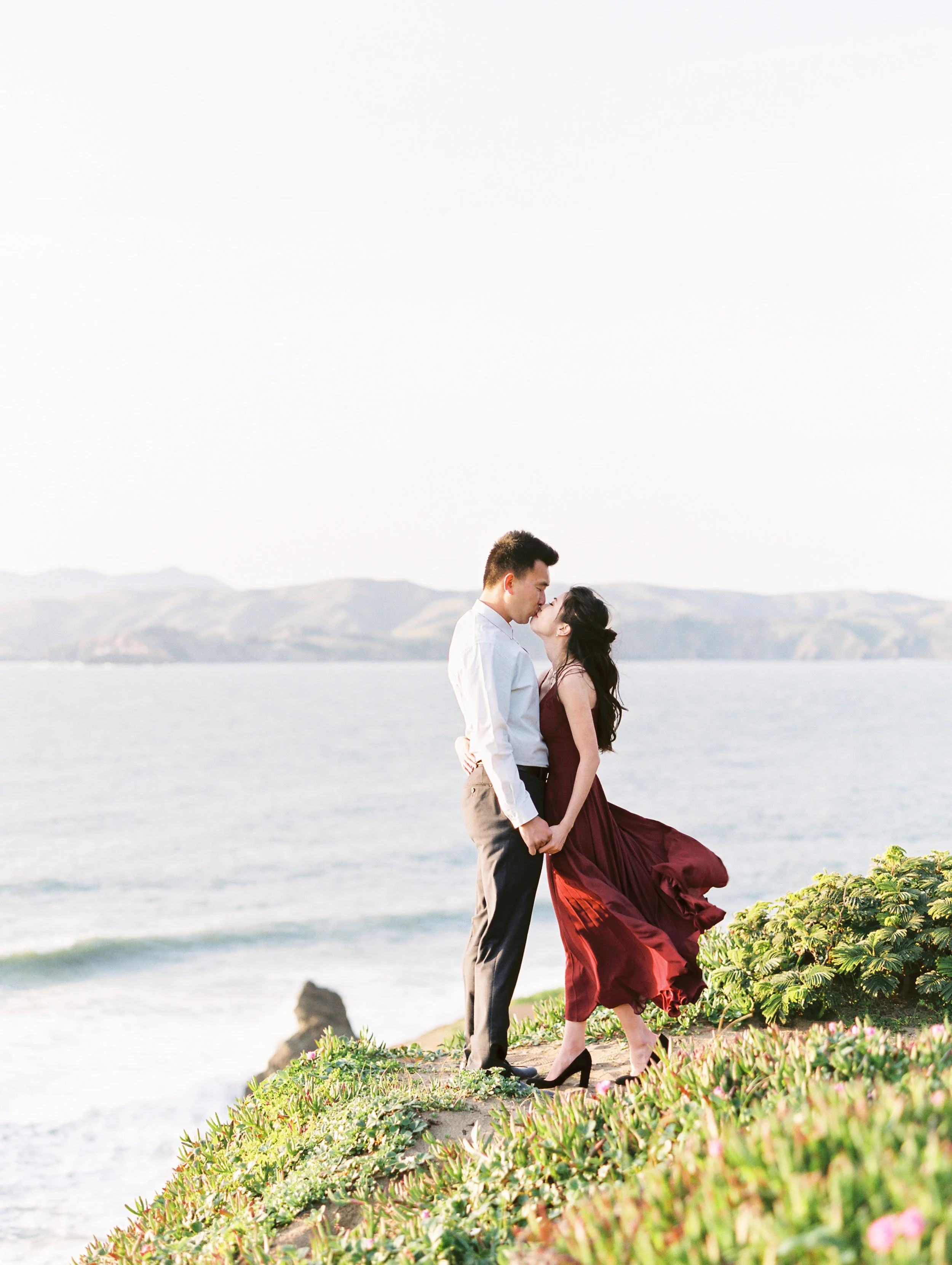 sutro-baths-san-francisco-engagement-45.jpg