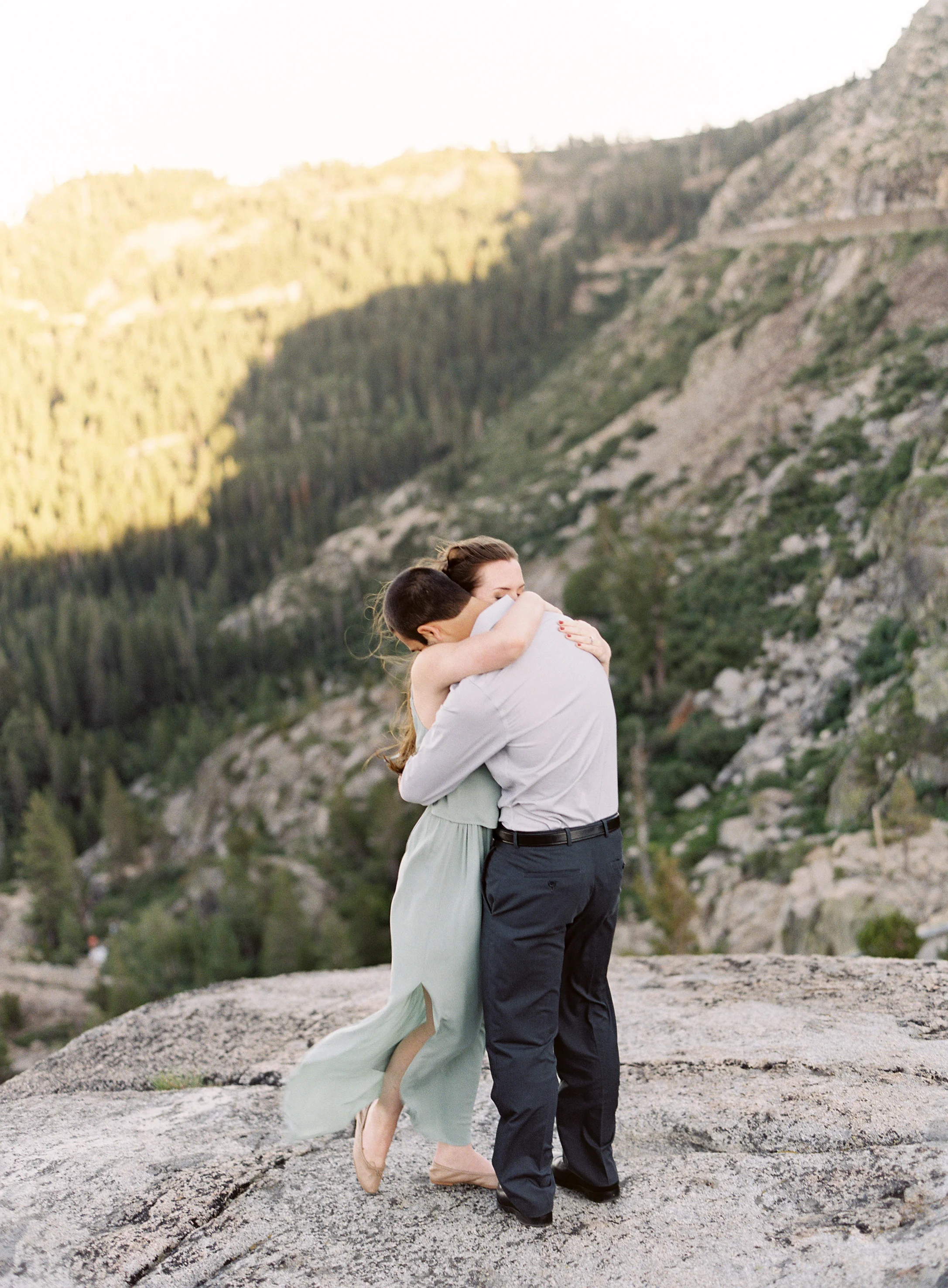 donner-lake-summit-engagement-photography-7.jpg