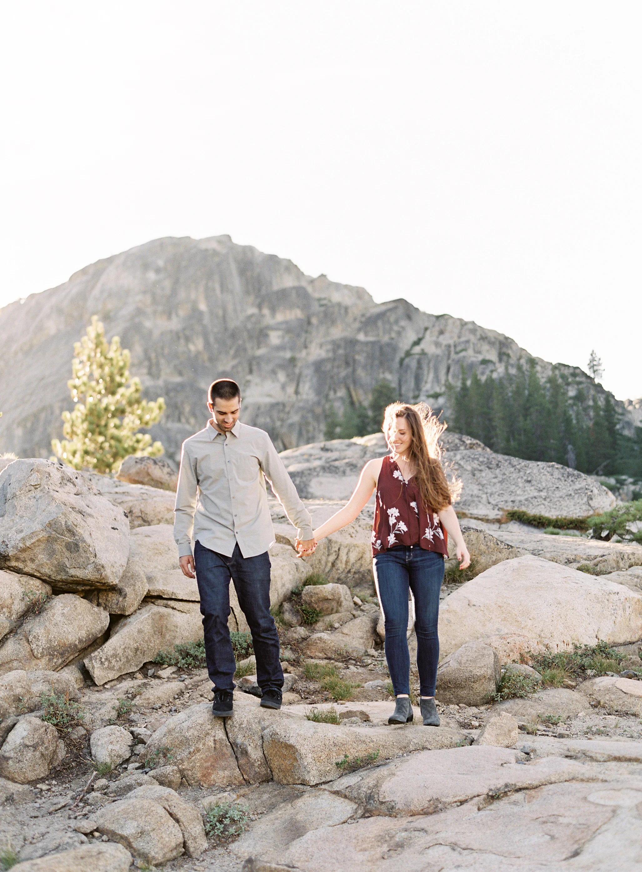 donner-lake-summit-engagement-photography-10.jpg