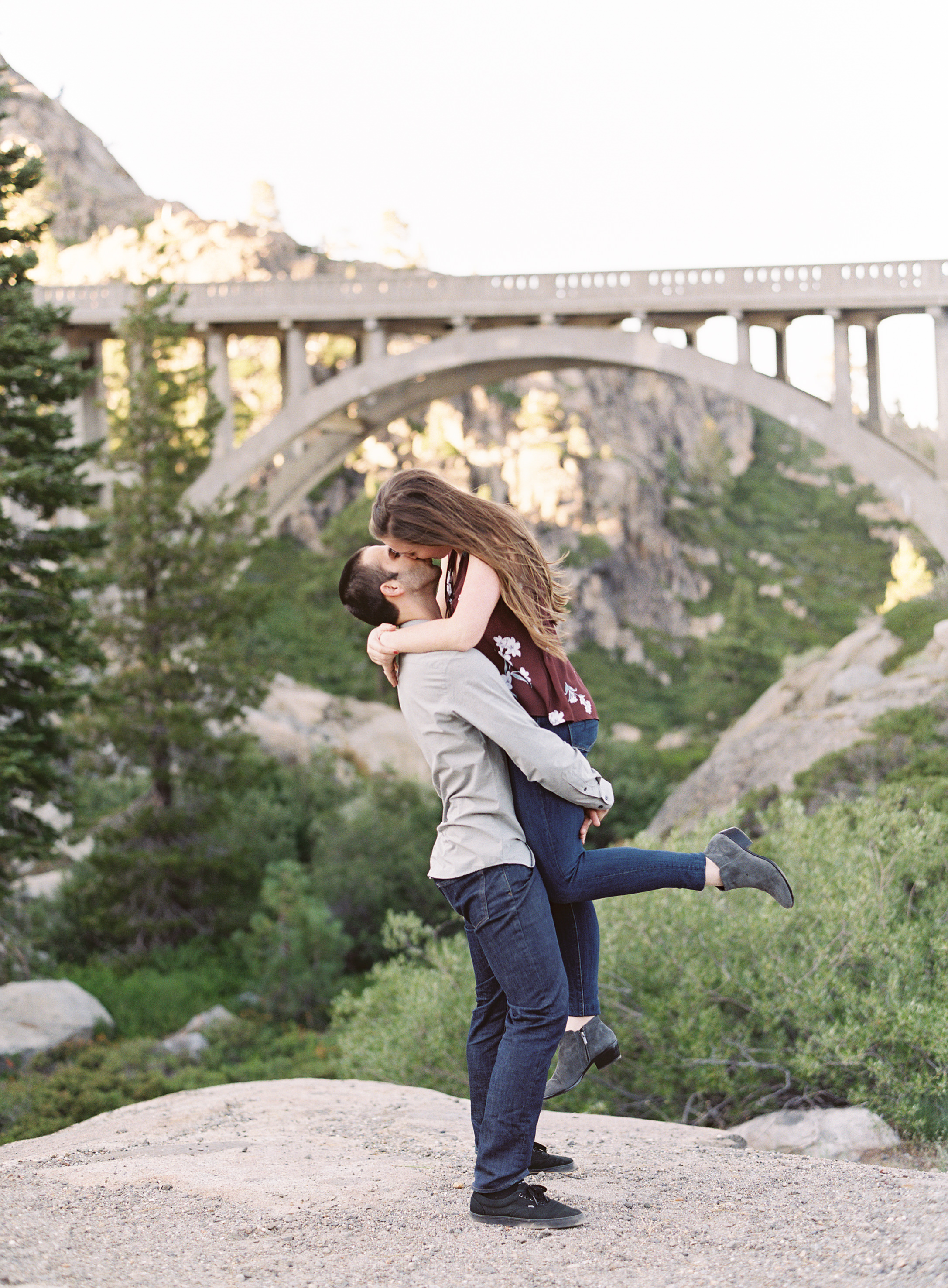 donner-lake-summit-engagement-photography-1-5.jpg