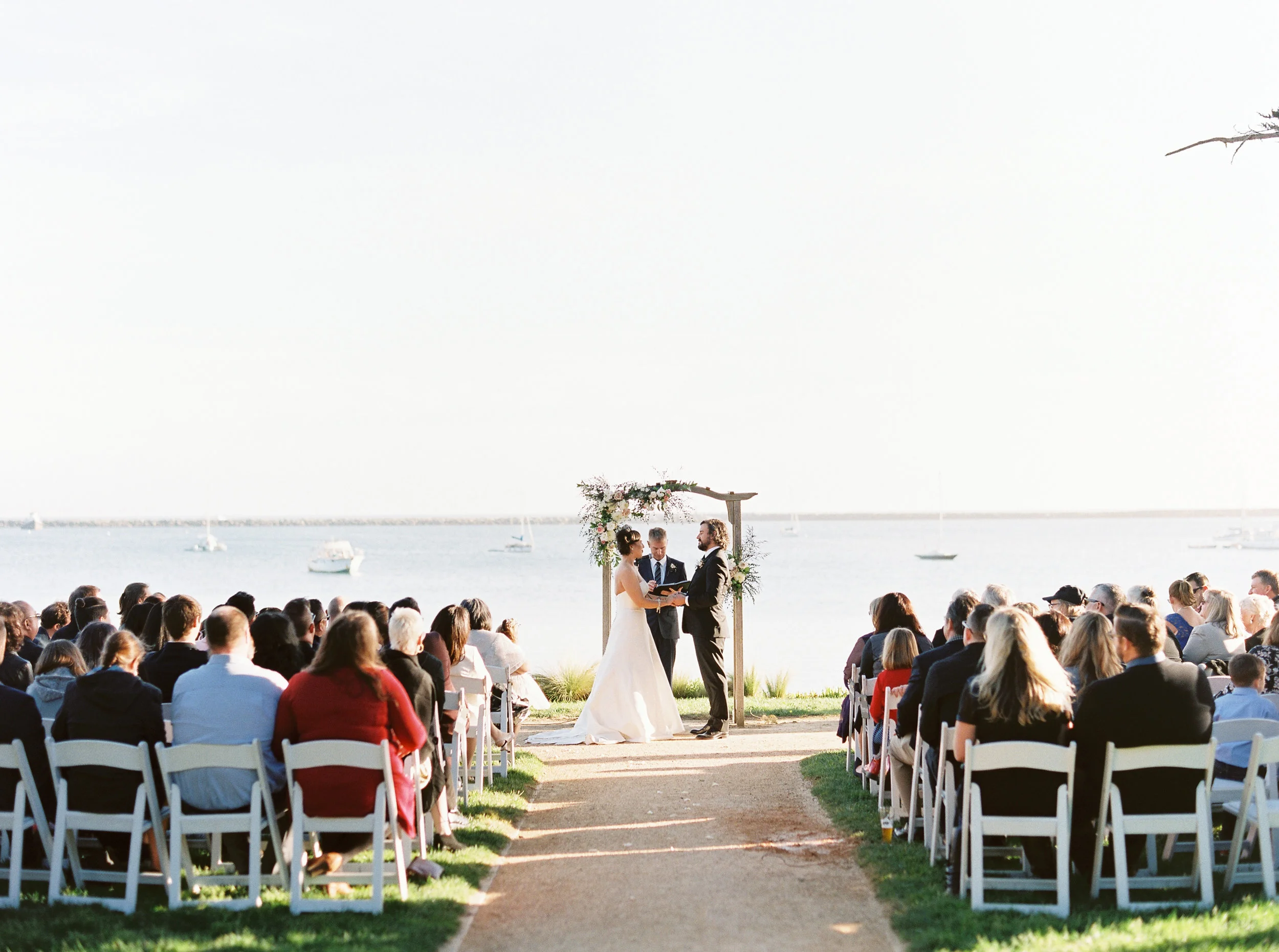 Mavericks-event-center-wedding-in-half-moon-bay-california600.jpg