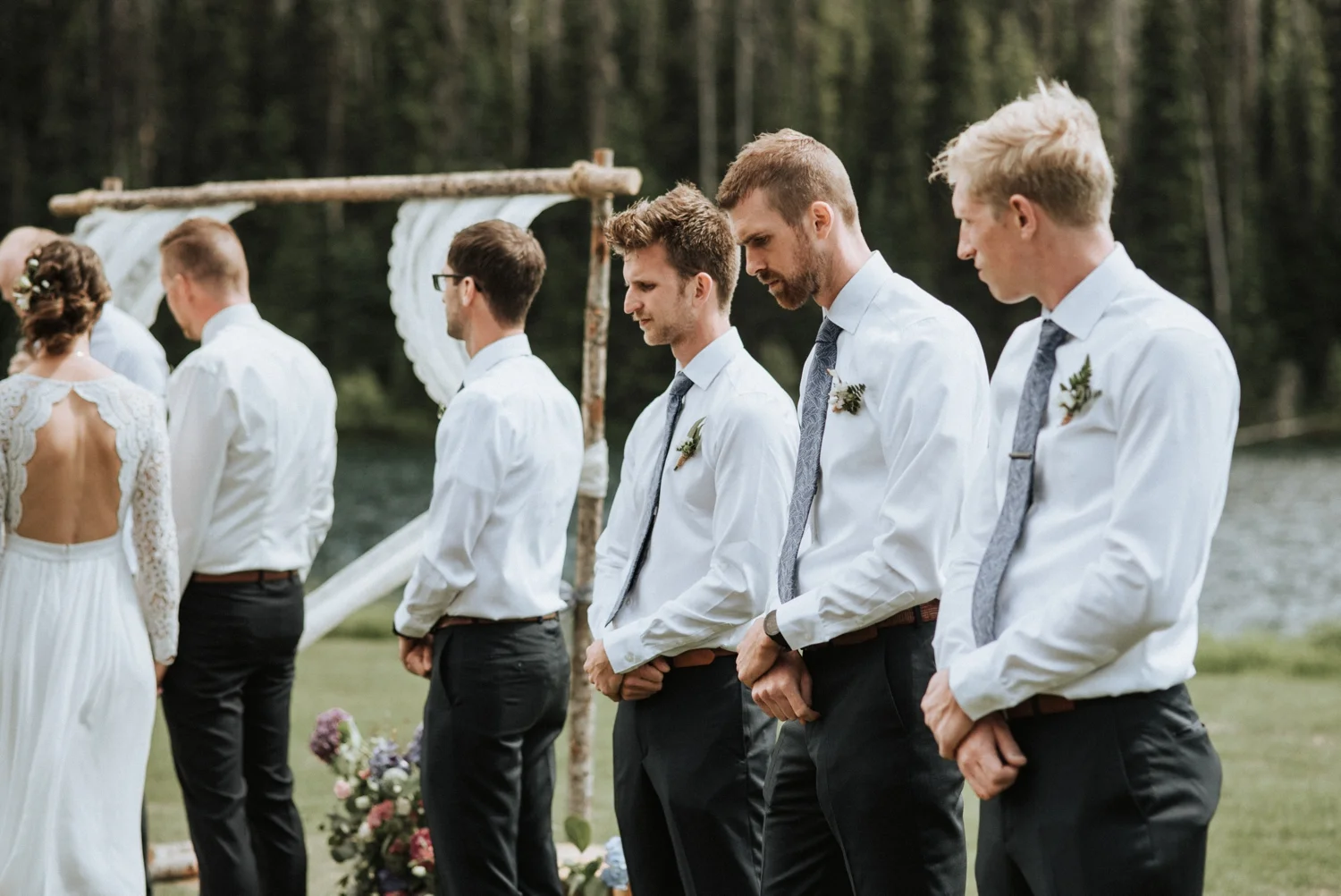 Outdoor-rustic-wedding_0050.jpg