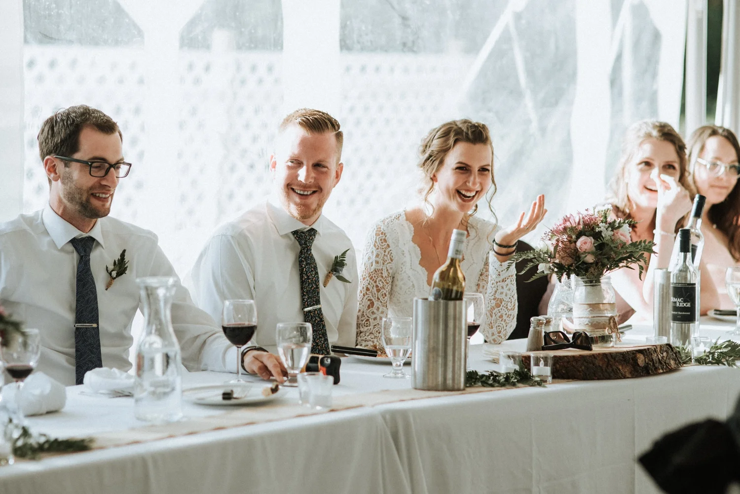 Outdoor-rustic-wedding_0103.jpg