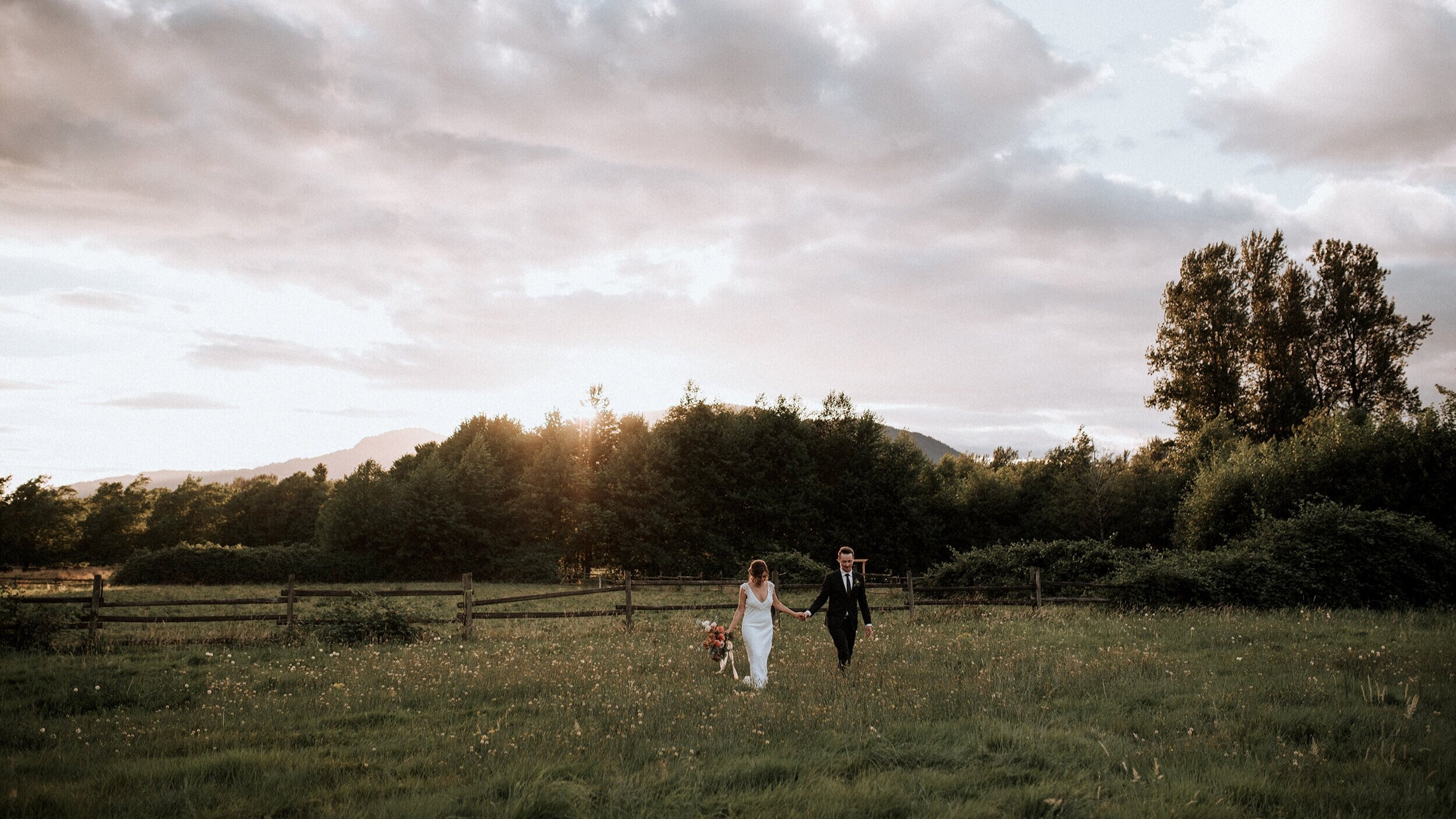 M%26D_Golden_Hour_Farm_Wedding+copy.jpg