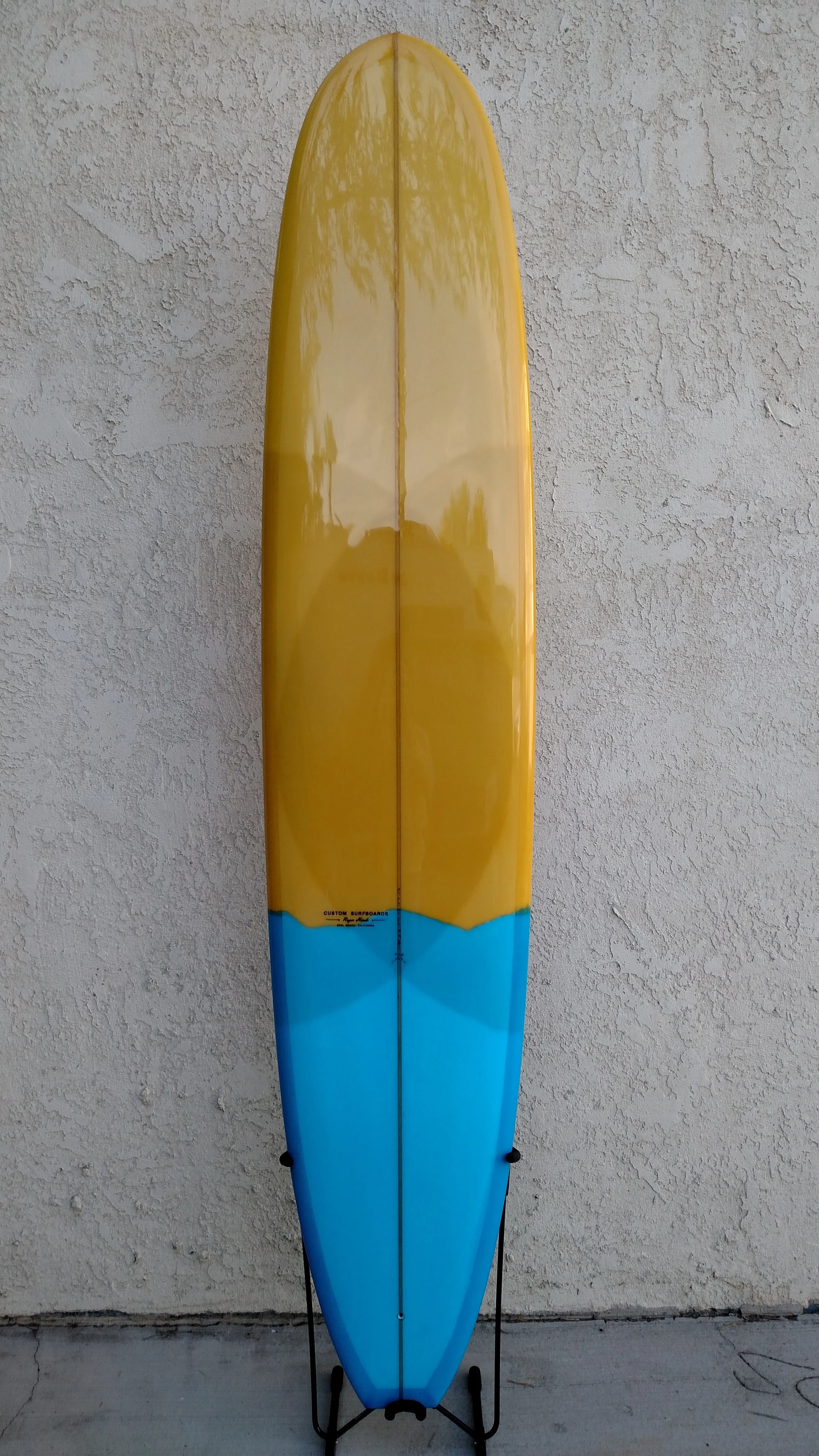 Roger-Hinds-Surfboards-Deck-Dip.jpg