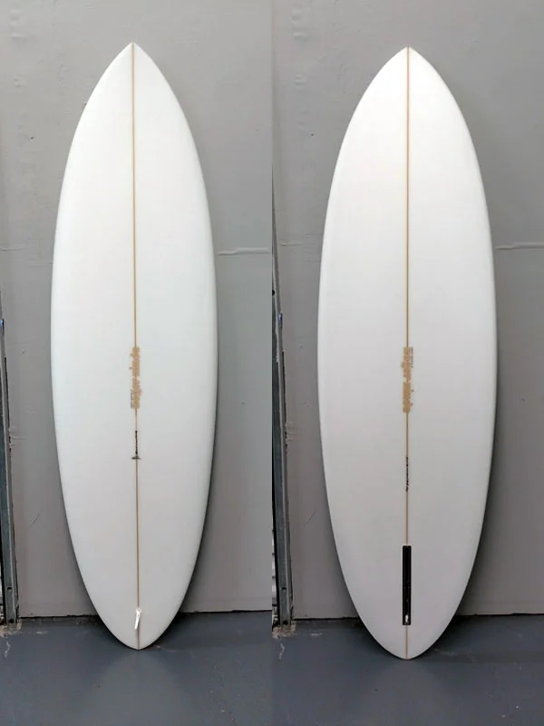 5' 10" Tracker - #17143
