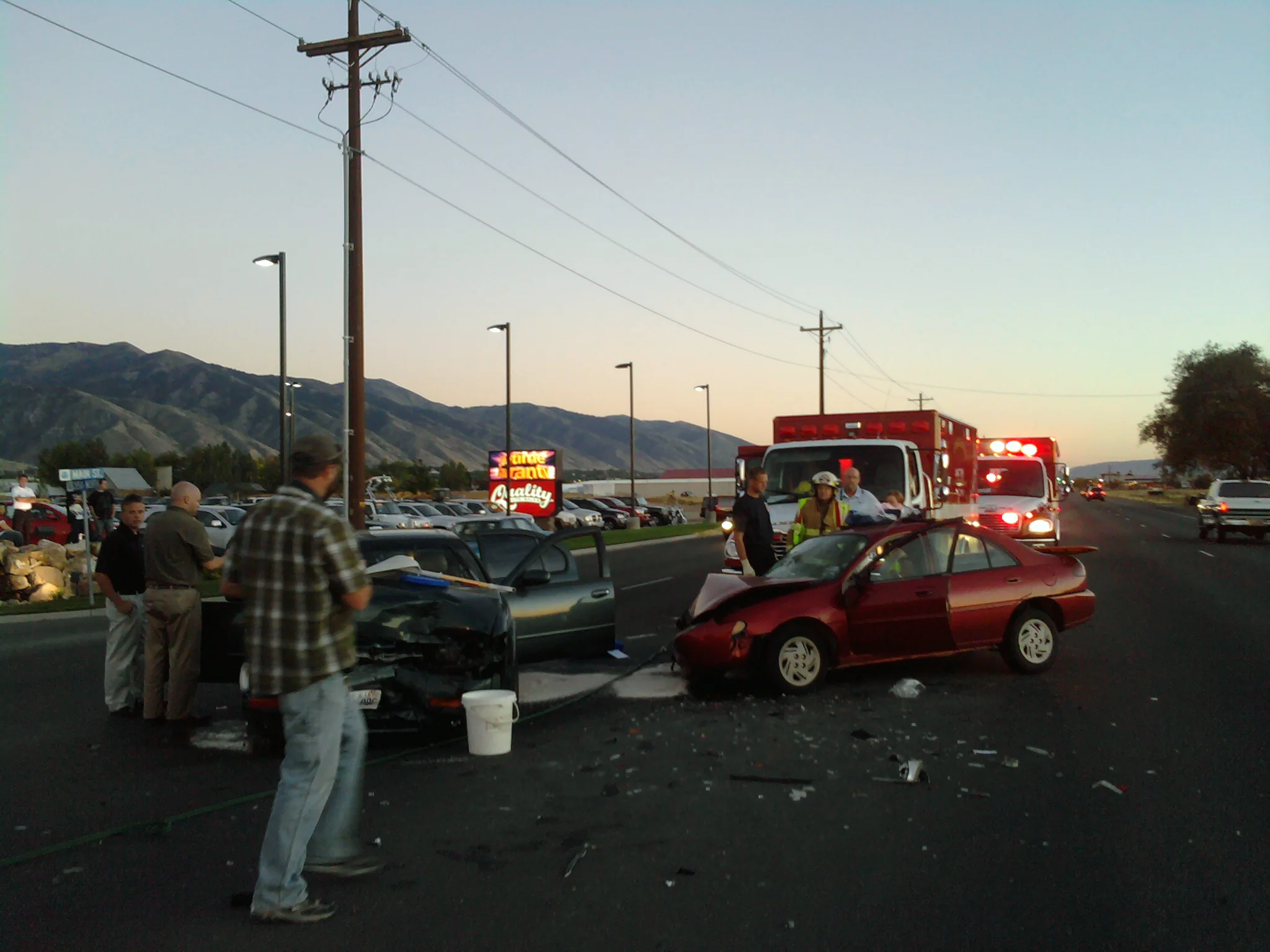 Car wreck 2010-2.jpg