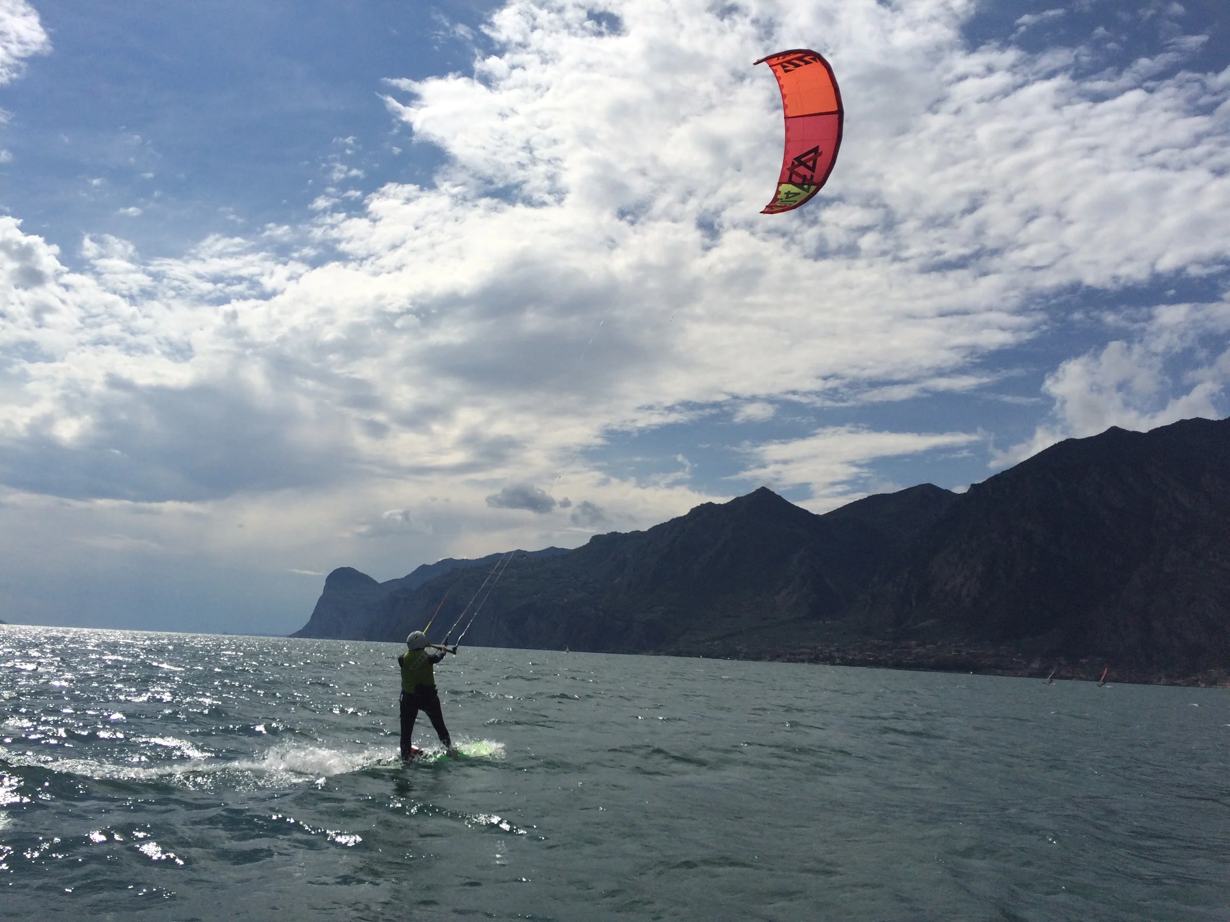October kite course lake garda