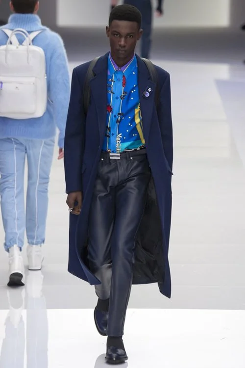 Versace F/W 16 Men's Show Milan