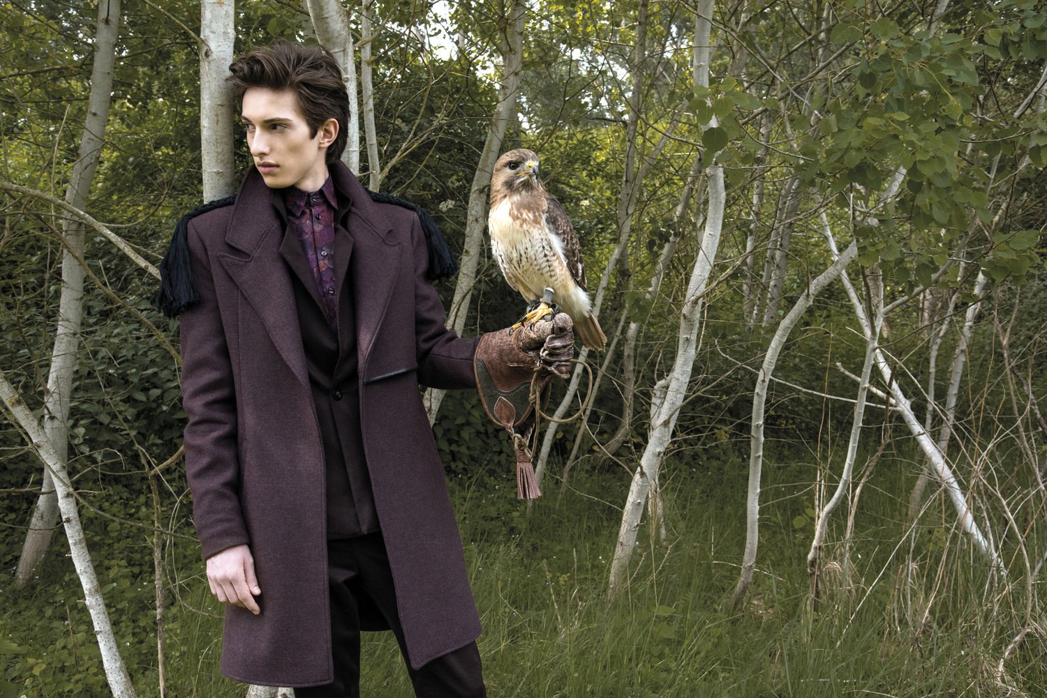 Mode-Editorial "Noble Hawk" für Dolce Vita Luxus-Magazin Kanada, Model: Pascal