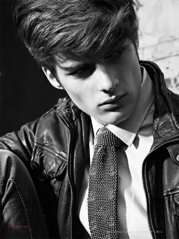 DOPAMIN MODELS – Interview HARBOR Magazine (english) "Insight into the life of a model" – Model Management and Model Agency in Düsseldorf