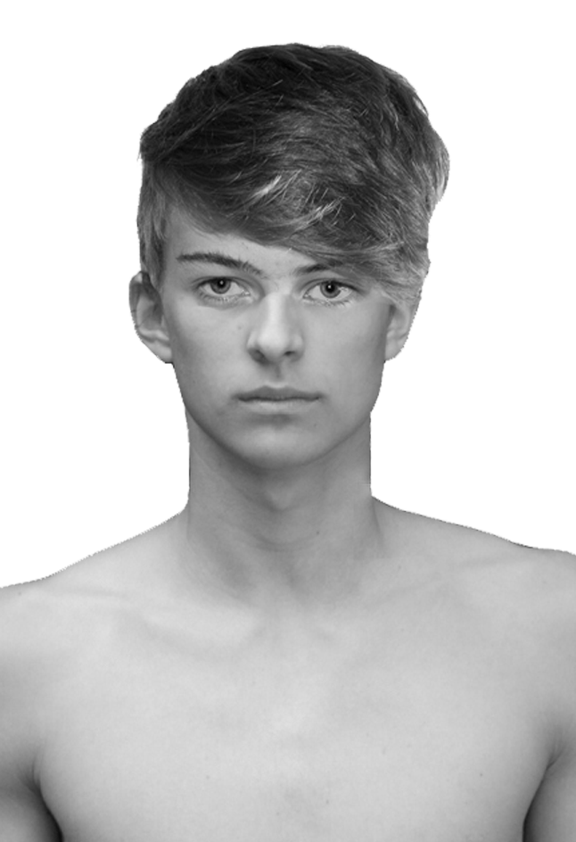 front facing head shot / Portraitfoto frontal