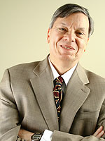 André Guerrero, Ed.D Director Programs for Language Minority Students Arkansas Dept. of Education Little Rock, AR 