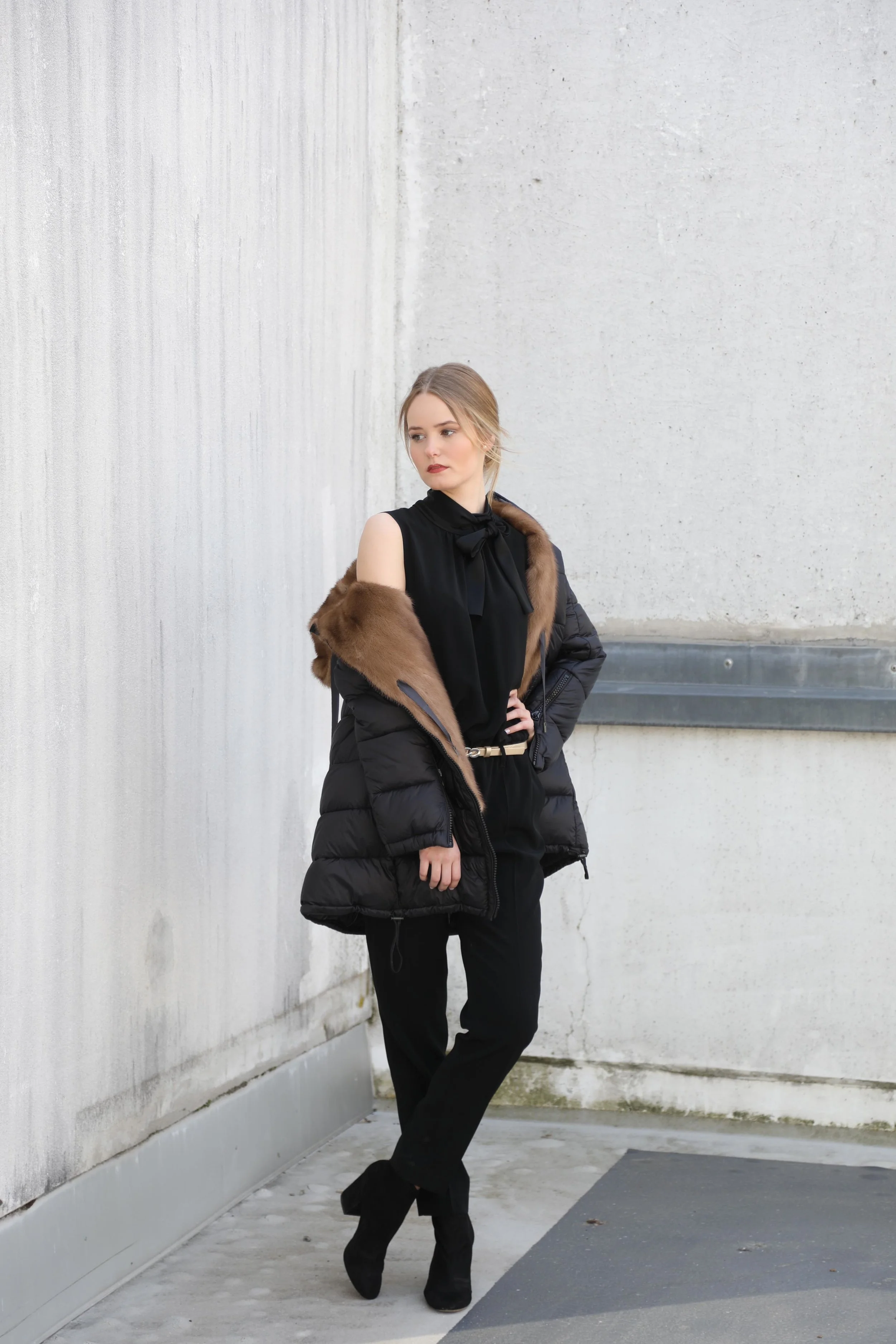 Leichter Daunenmantel mit Vintage-Nerz