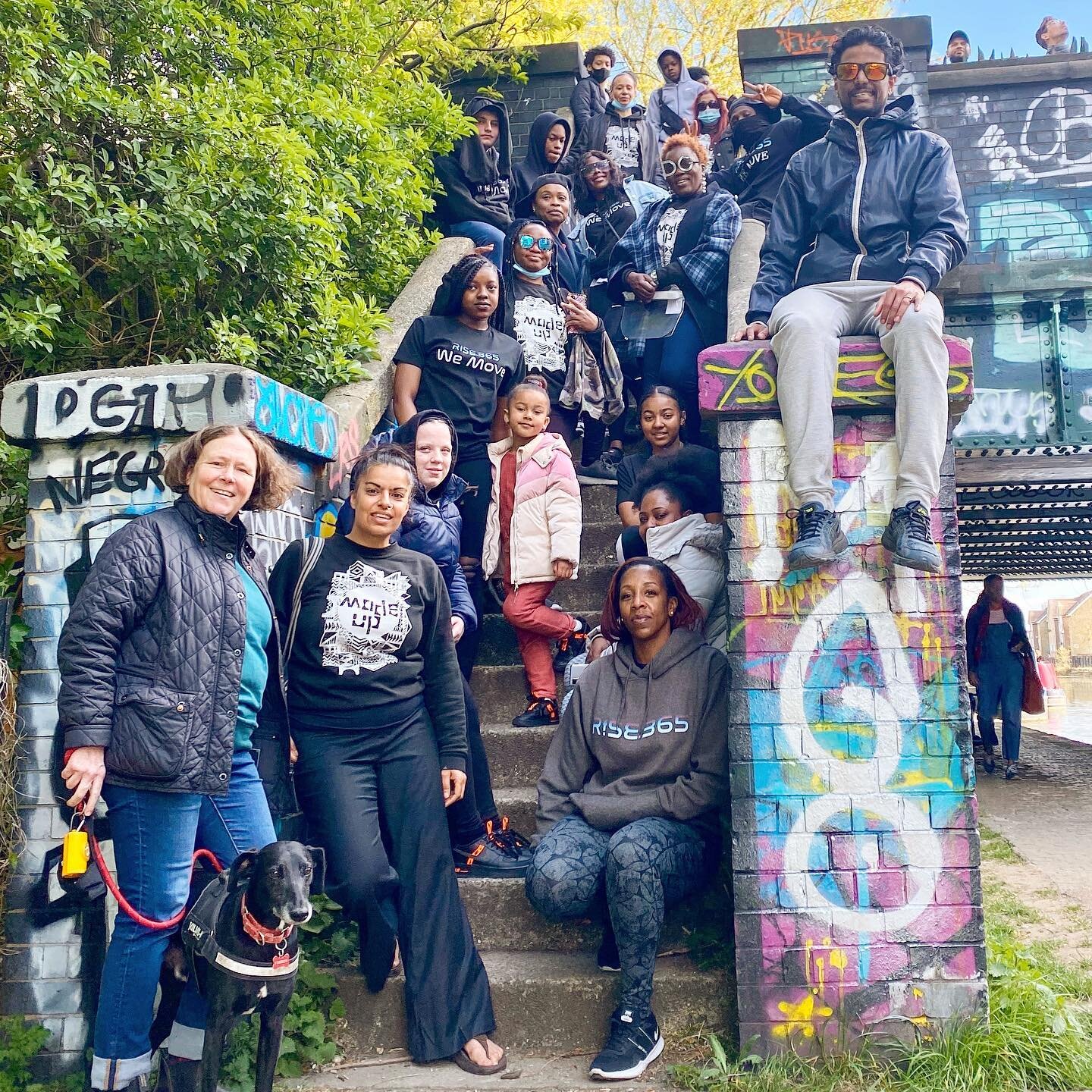 We celebrated a year of serving our community with our first ever Kingsmead Community Walk. It was a blessing to connect with each other and the nature around us. @madeupkitchen and @rise.365 are committed to nourishing,supporting and empowering our 