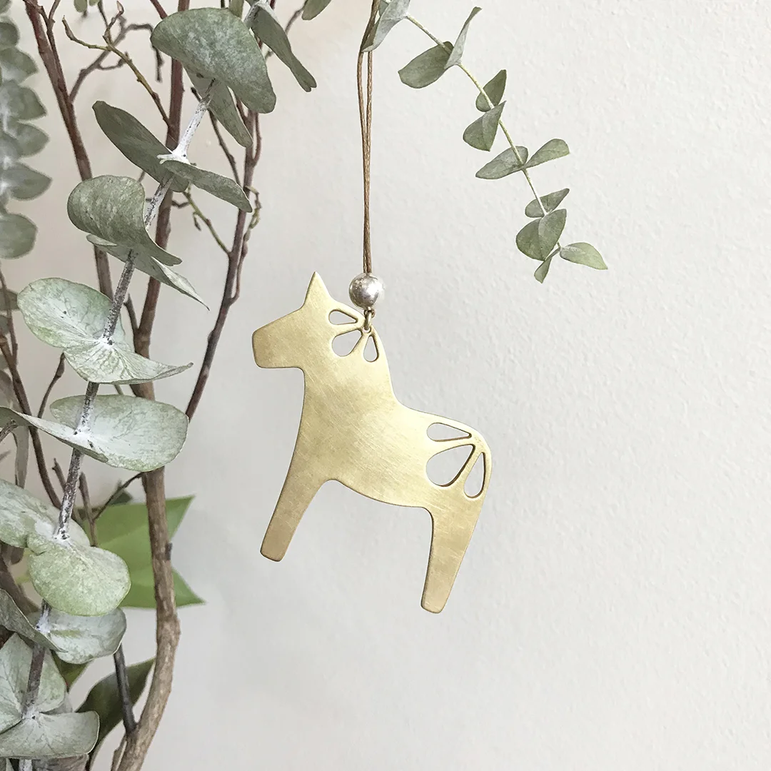 Dalha_Horse_Ornament_photo_REVB.jpg