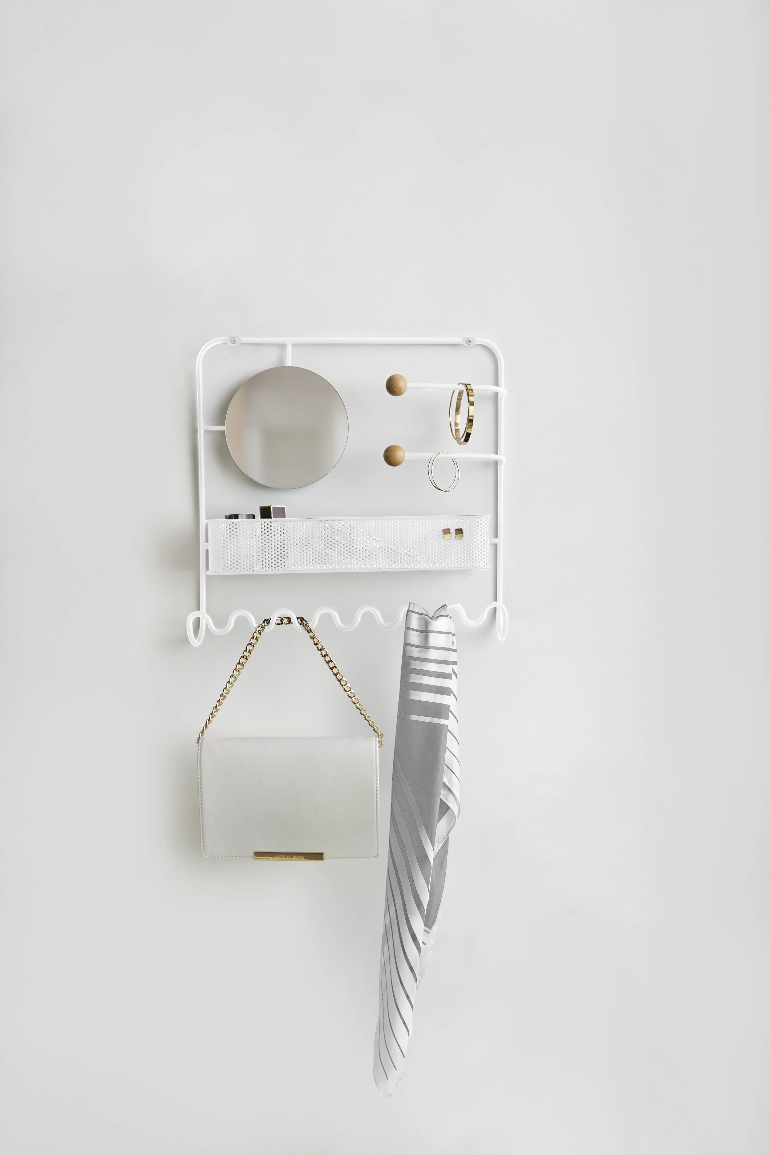 299603-660_ESTIQUE_OTD_ACC_ORG_WHITE_INSTITU_02.jpg